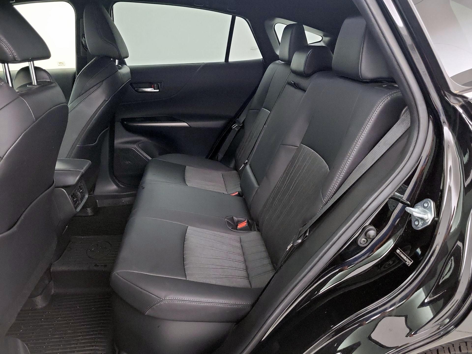 Thumbnail: 2021 Toyota Venza - 19