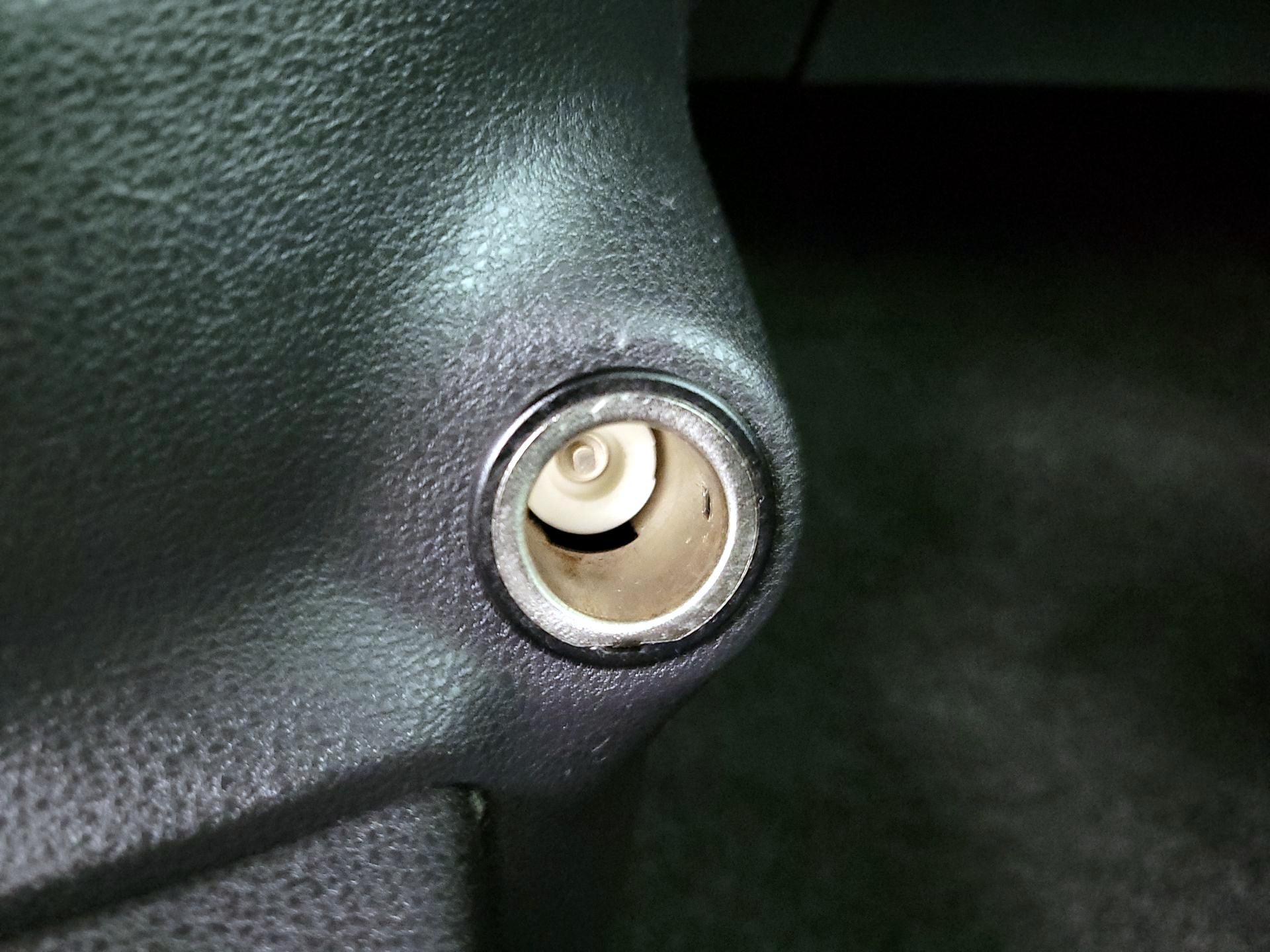 Thumbnail: 2018 Nissan Versa - 17