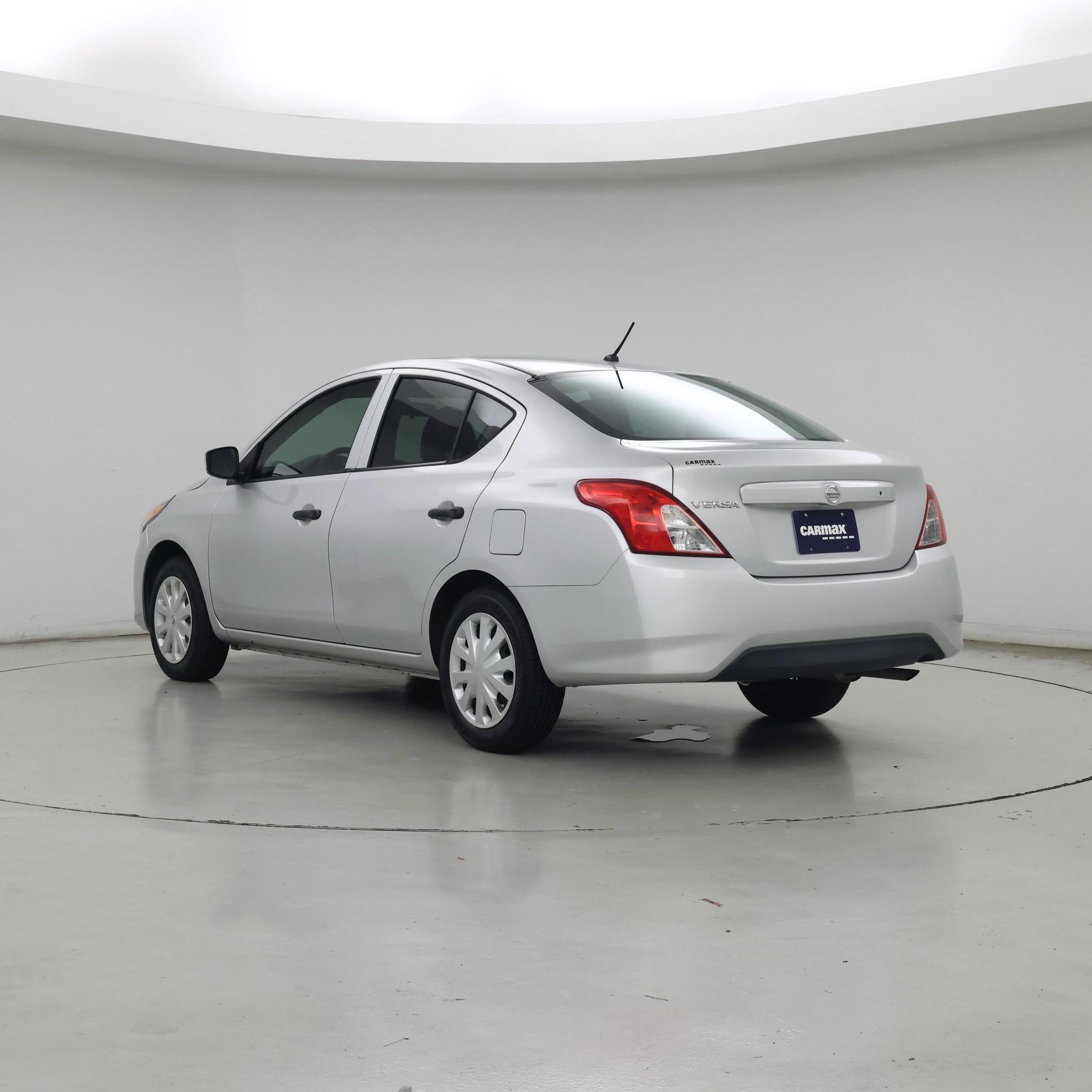 Thumbnail: 2018 Nissan Versa - 2