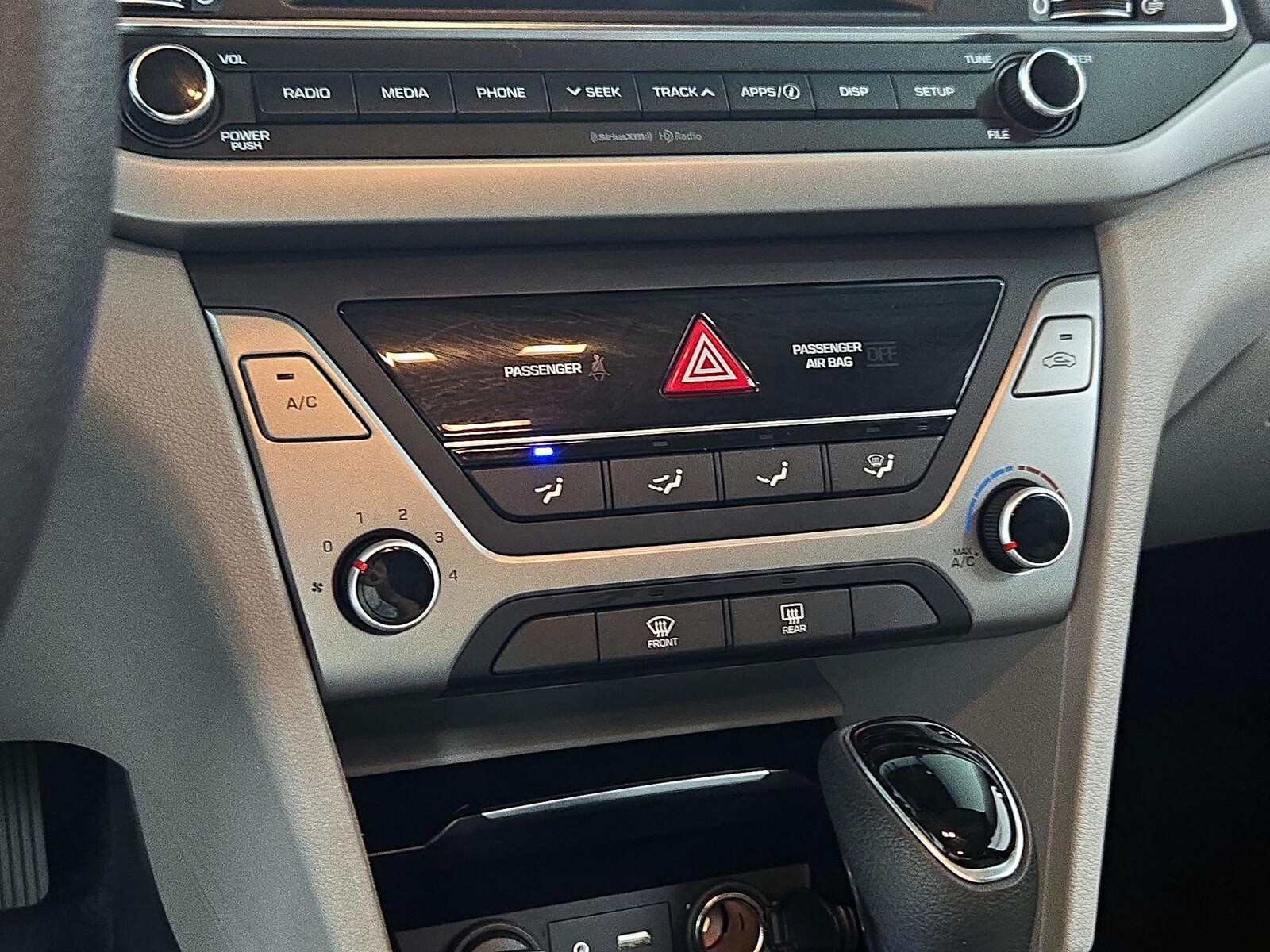 2017 Hyundai Elantra SE - Photo 17