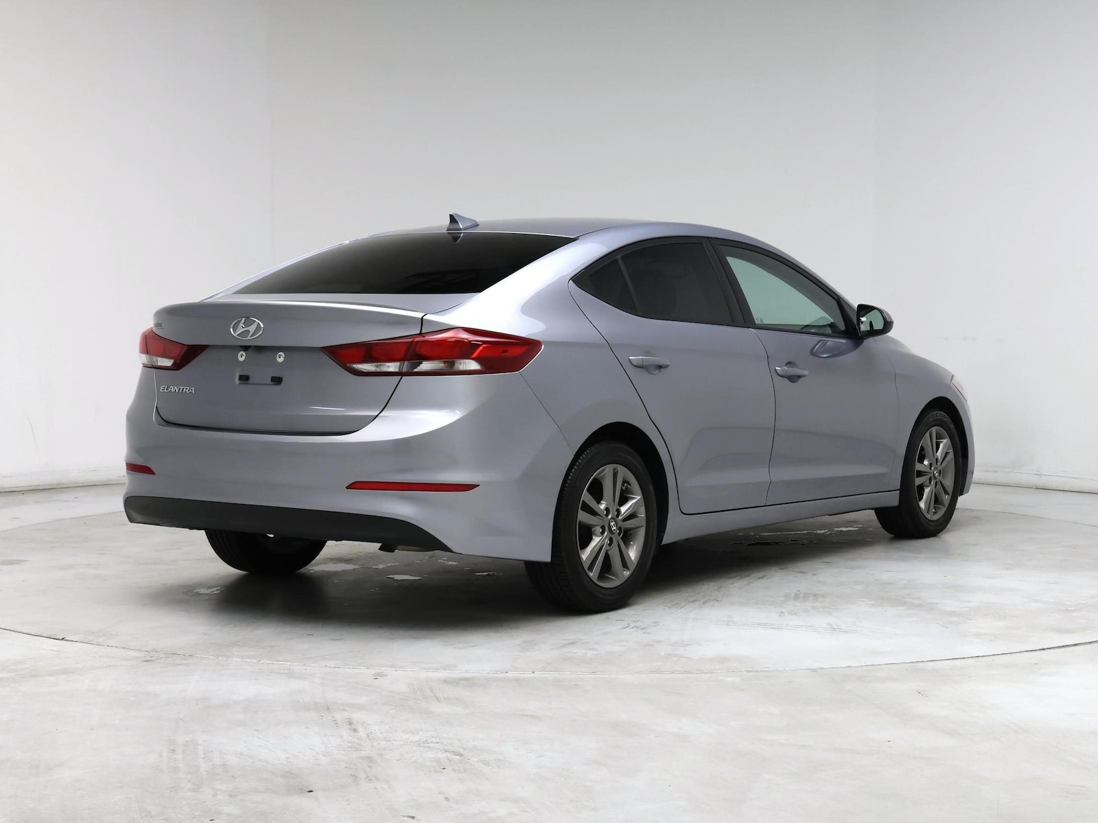 2017 Hyundai Elantra SE - Photo 9