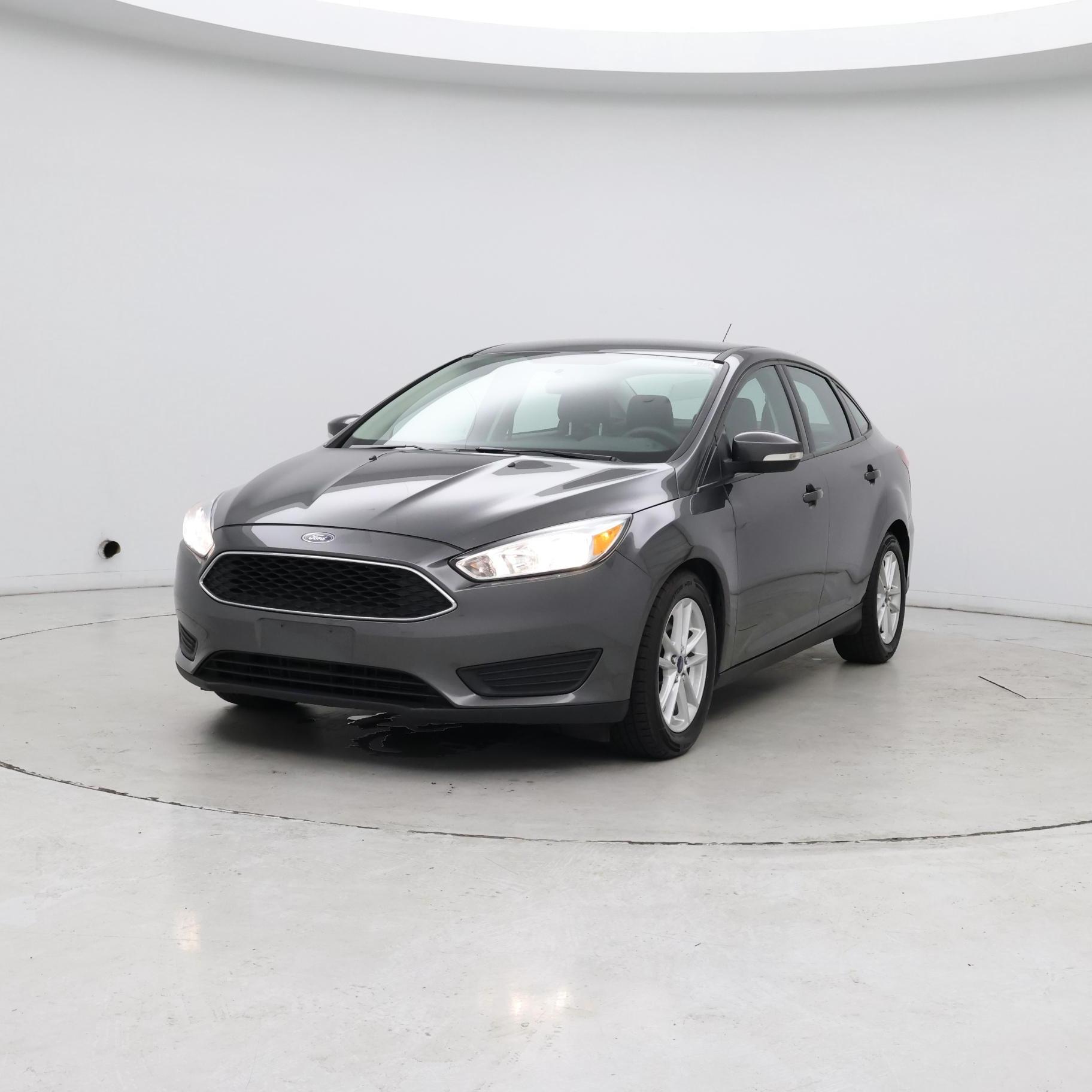 Thumbnail: 2017 Ford Focus - 4