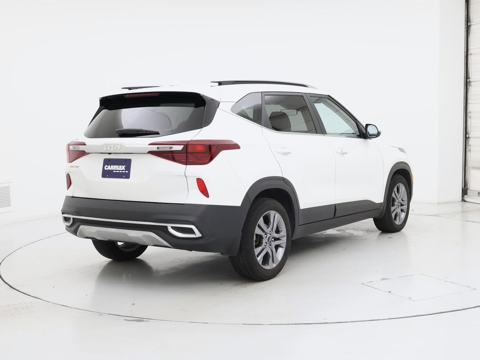 2023 Kia Seltos S - Photo 9