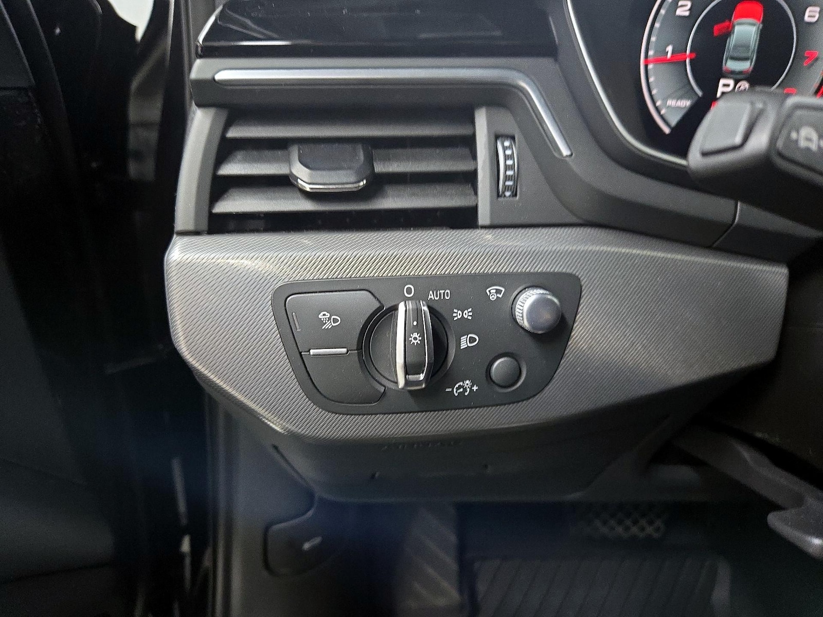 2023 Audi A4 Prestige - Photo 14