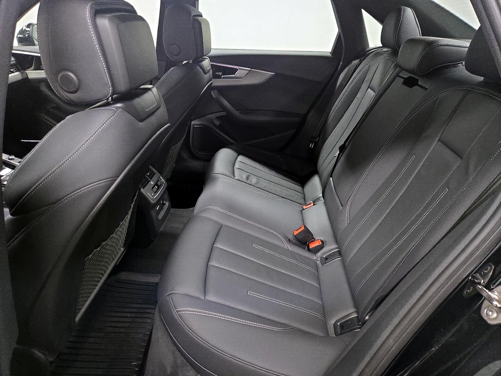 2023 Audi A4 Prestige - Photo 22