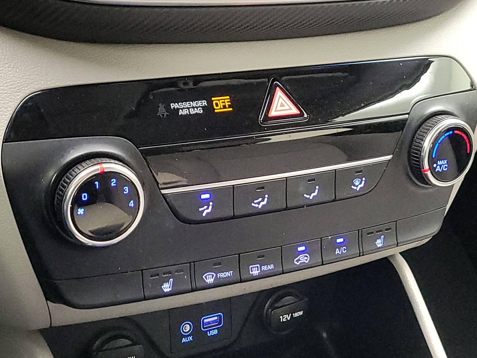 2019 Hyundai Tucson Value - Photo 17