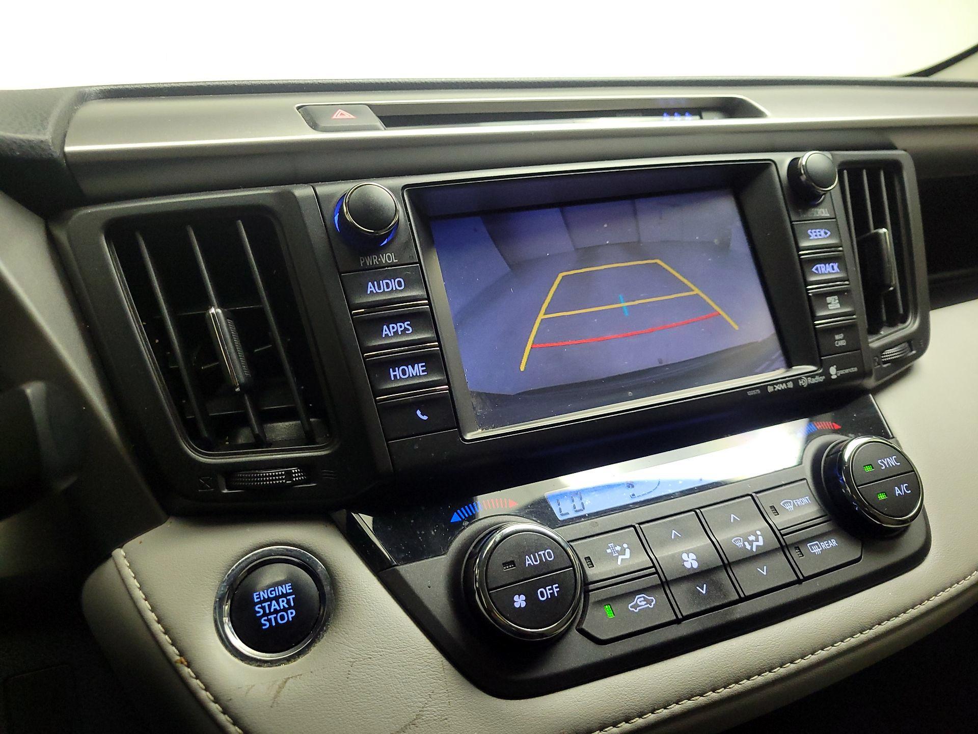 Thumbnail: 2018 Toyota RAV4 - 14