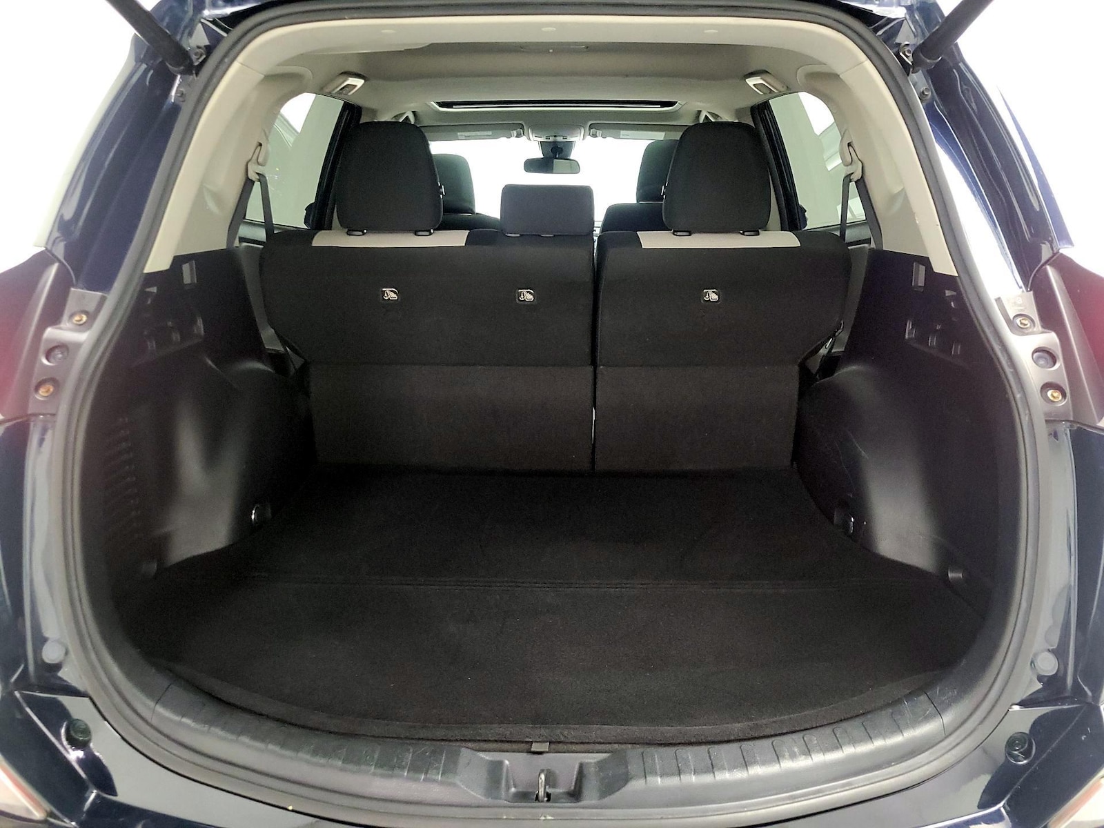2018 Toyota RAV4 XLE - Photo 22