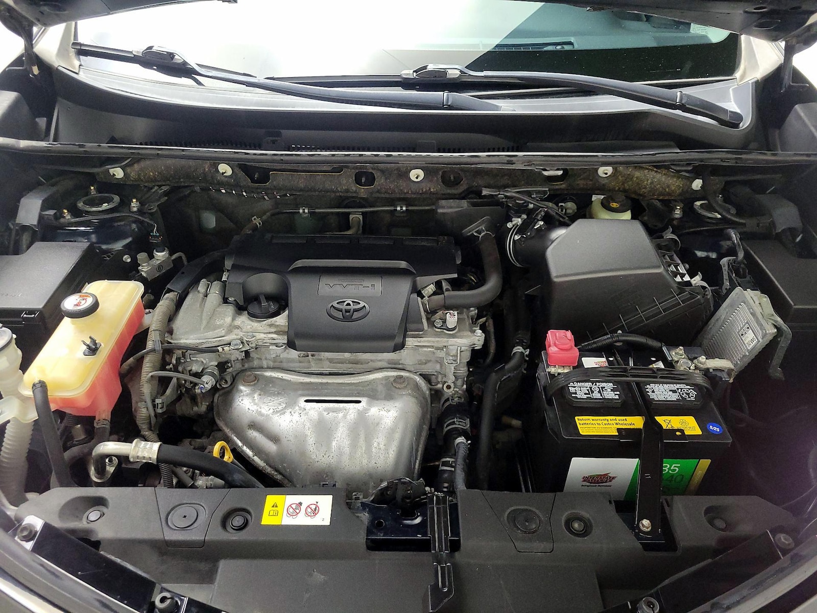 2018 Toyota RAV4 XLE - Photo 24