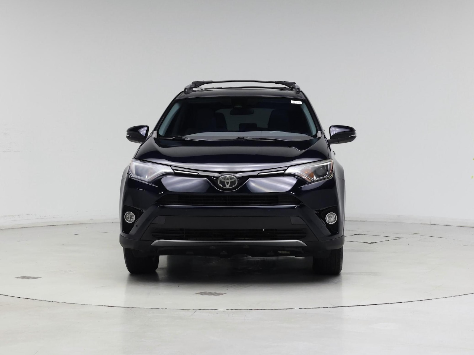 2018 Toyota RAV4 XLE - Photo 6