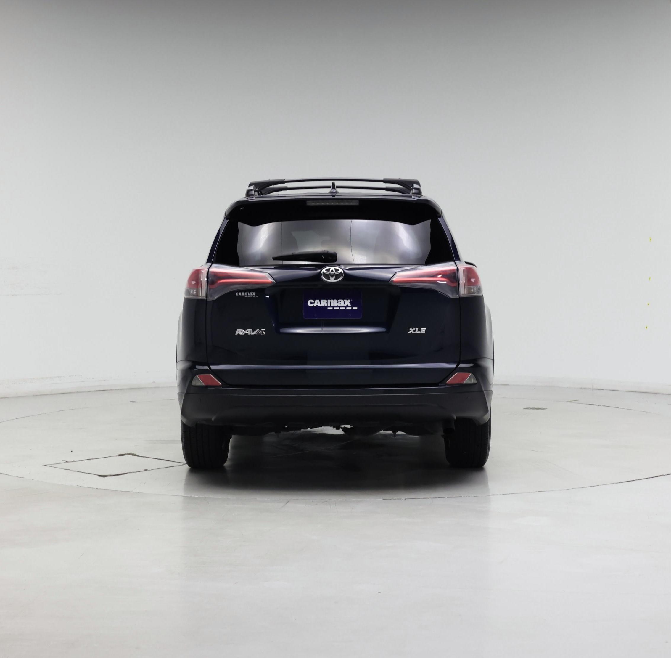 Thumbnail: 2018 Toyota RAV4 - 6