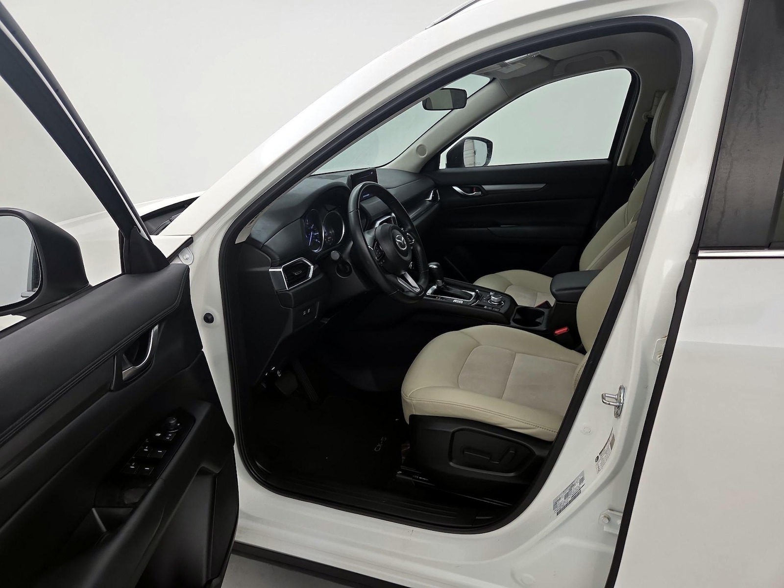 2020 Mazda CX-5 Touring - Photo 12