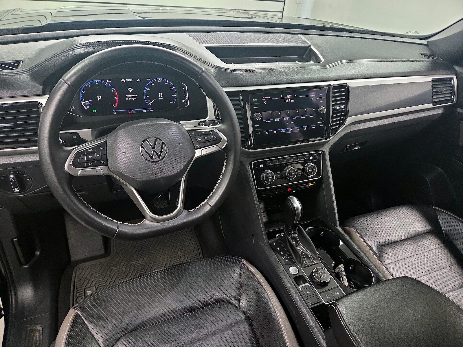 2021 Volkswagen Atlas Cross Sport SEL Premium - Photo 10