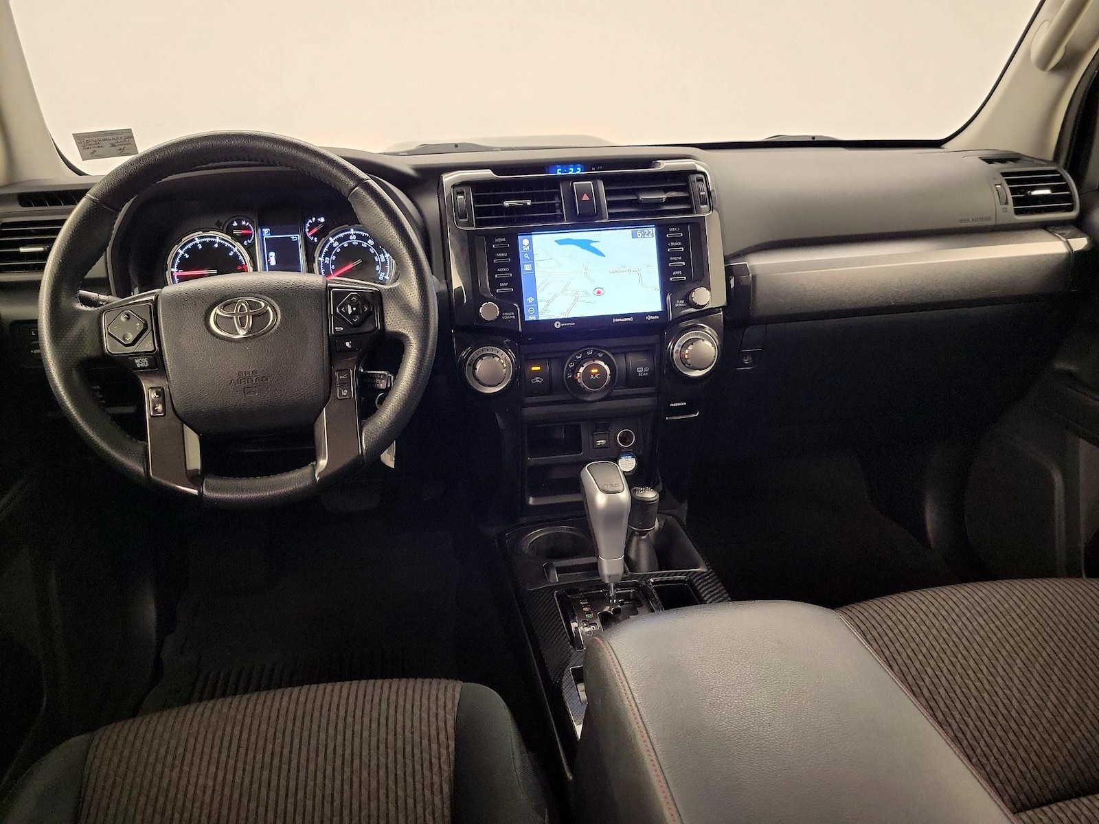 2021 Toyota 4Runner Off-Road - Photo 10