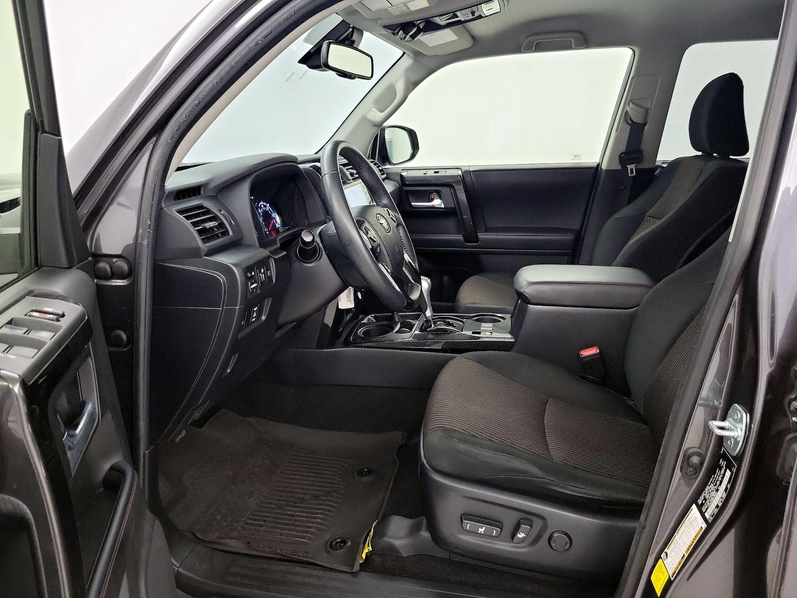 2021 Toyota 4Runner Off-Road - Photo 12