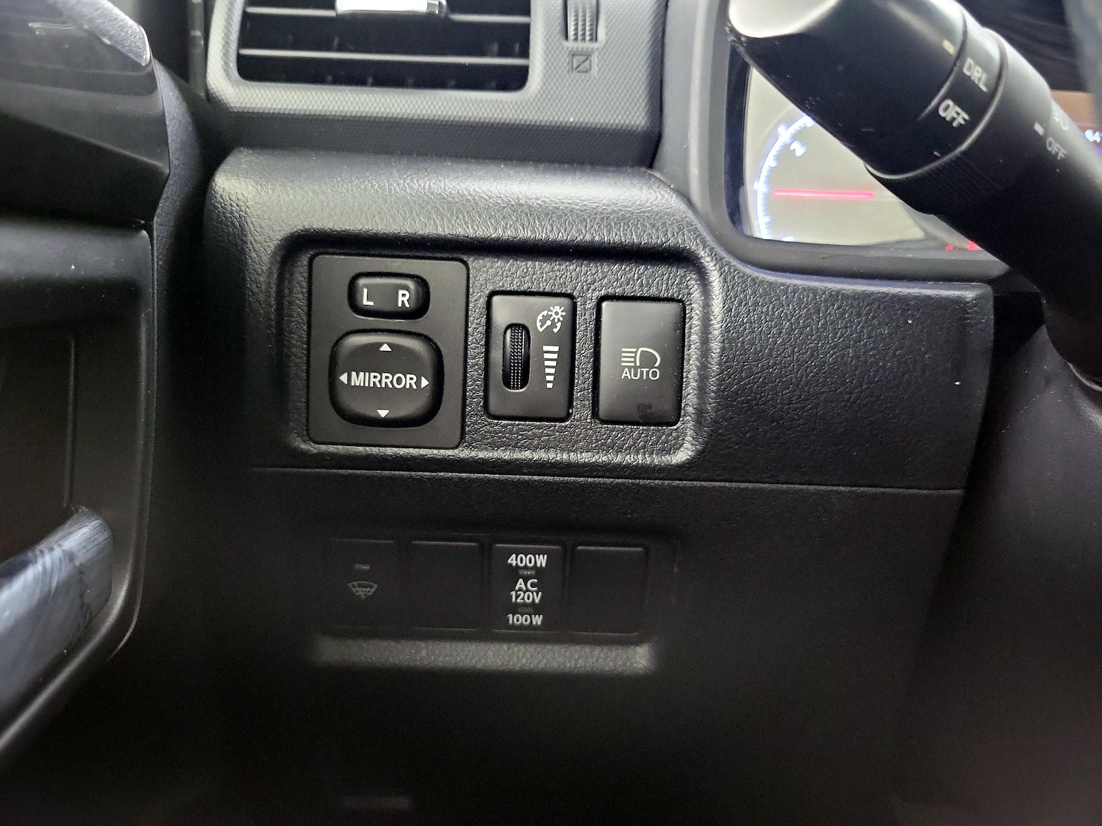 2021 Toyota 4Runner Off-Road - Photo 14