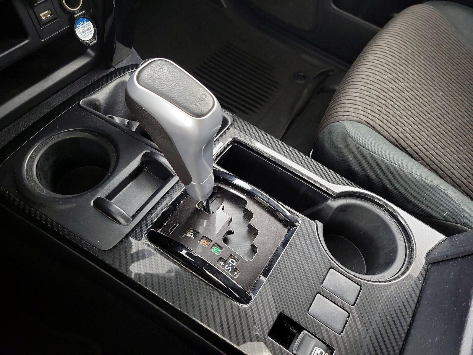 2021 Toyota 4Runner Off-Road - Photo 19