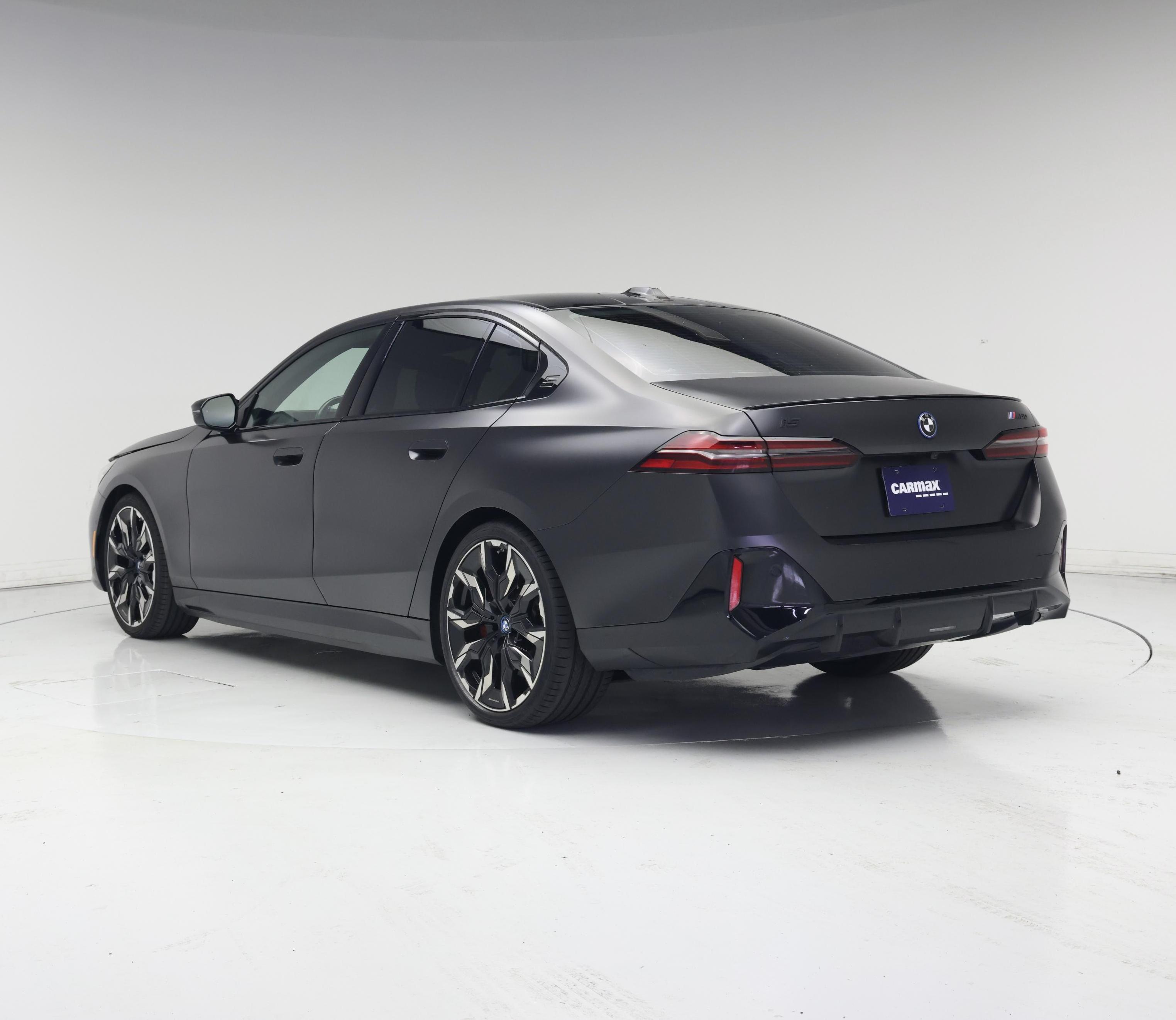 Thumbnail: 2024 BMW i5 - 2