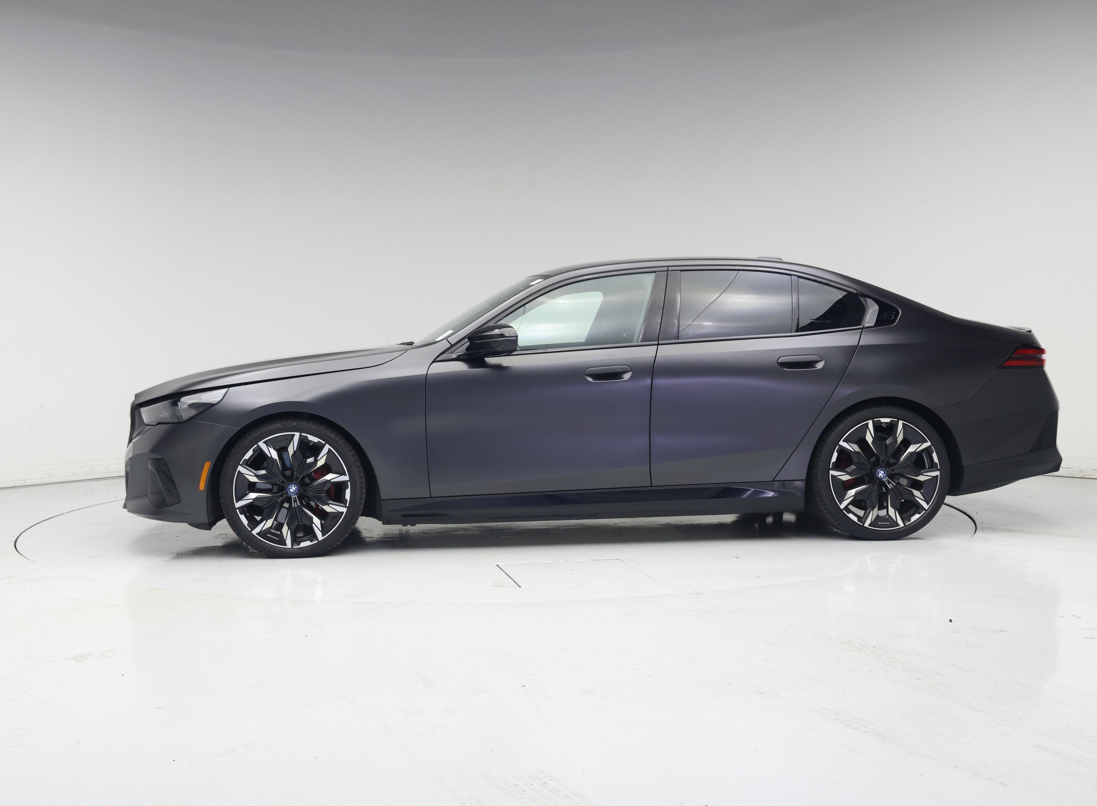 Thumbnail: 2024 BMW i5 - 3