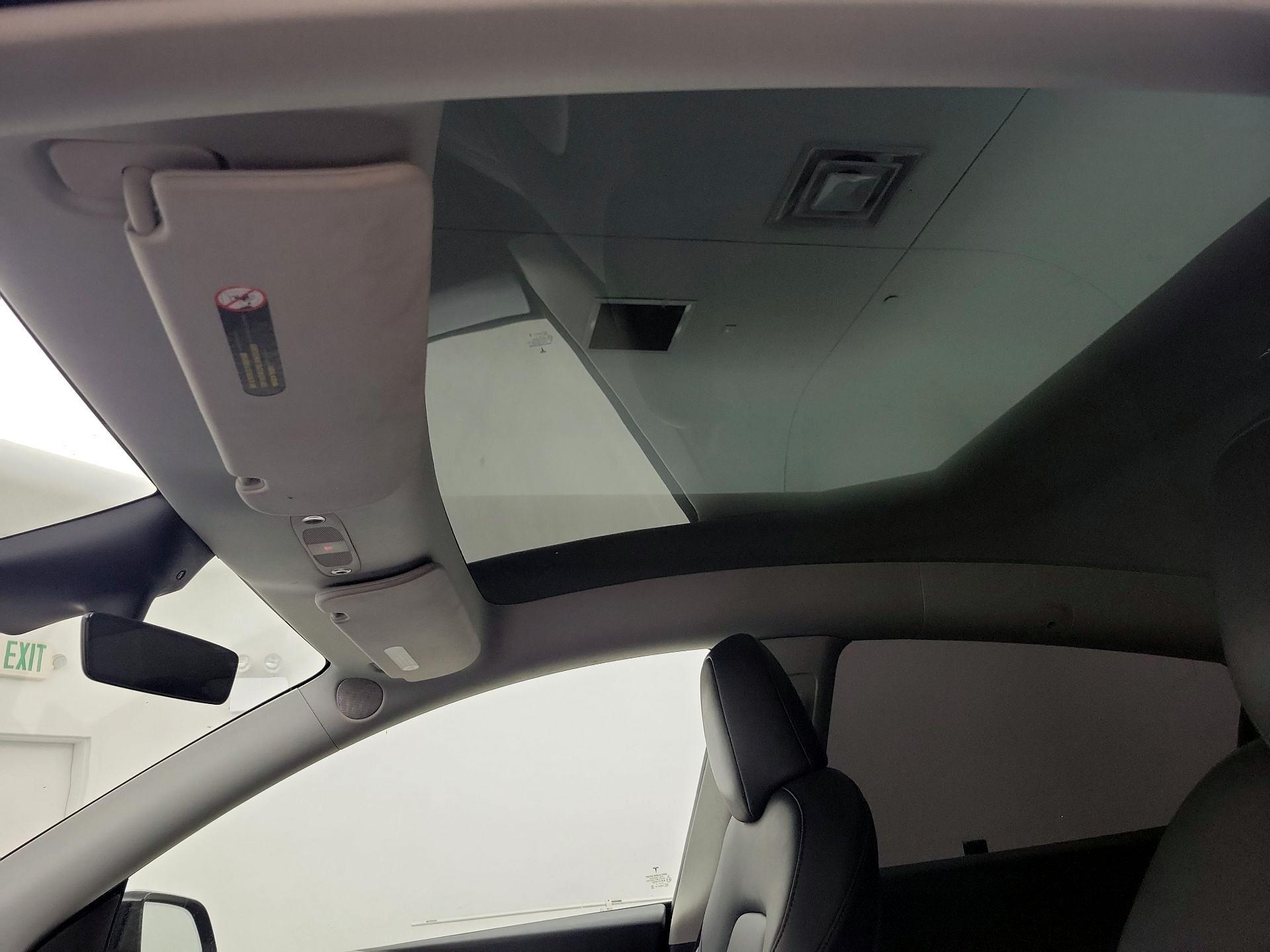 Thumbnail: 2023 Tesla Model Y - 19