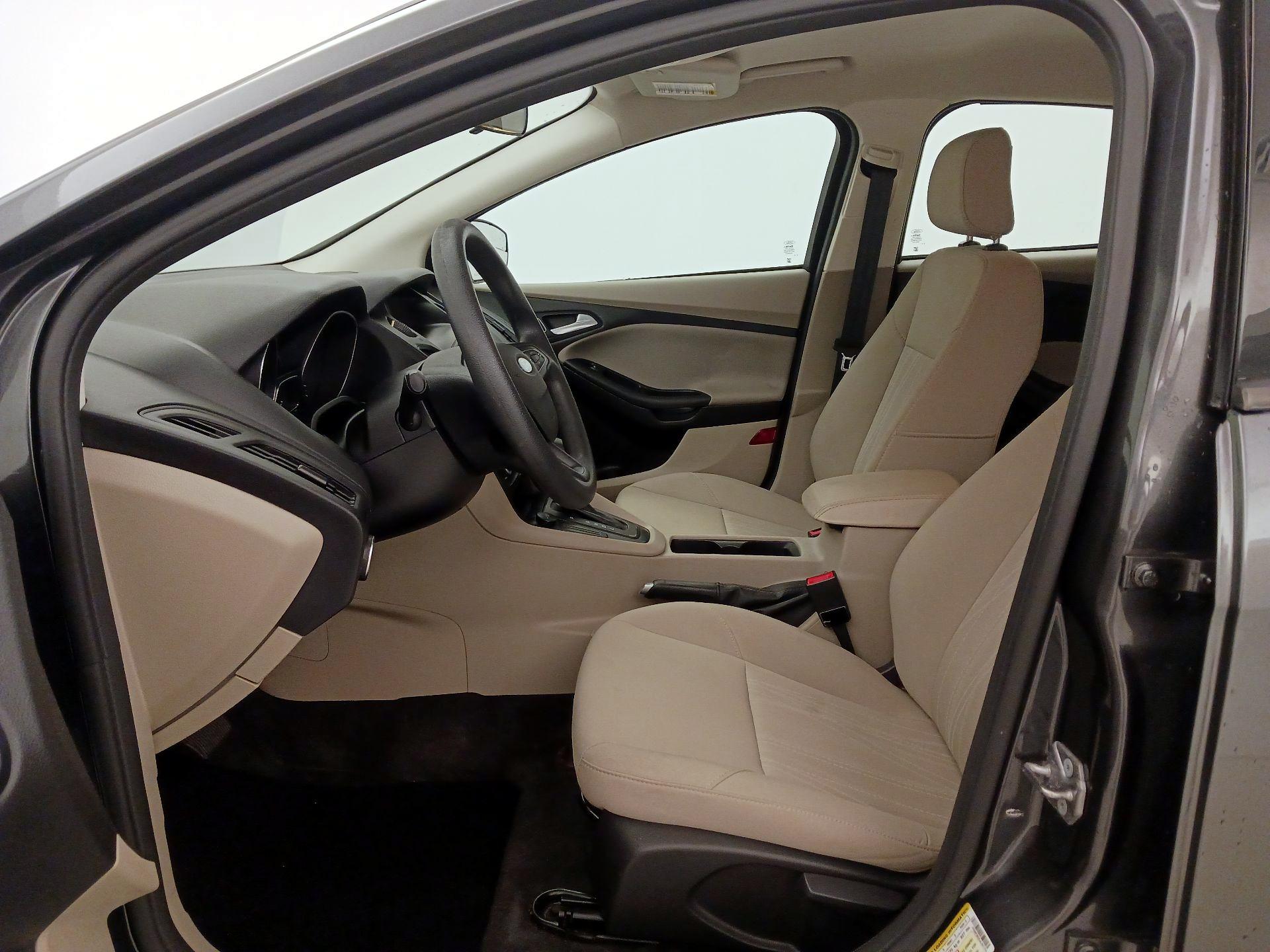 Thumbnail: 2018 Ford Focus - 11