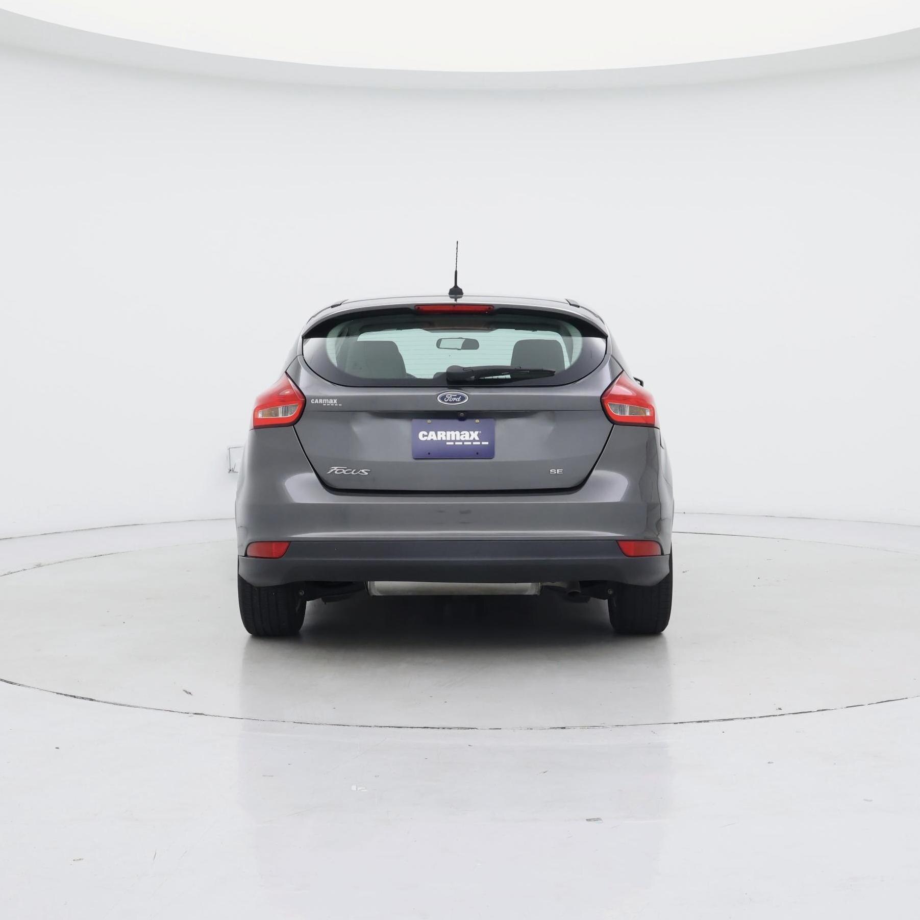 Thumbnail: 2018 Ford Focus - 6
