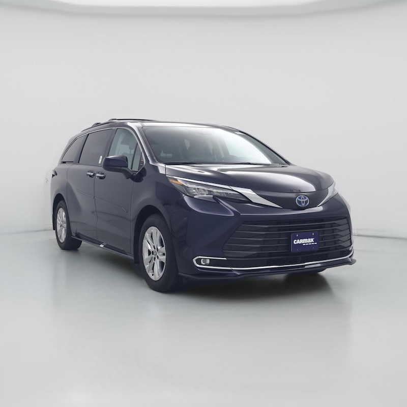 2024 Toyota Sienna Hybrid XLE