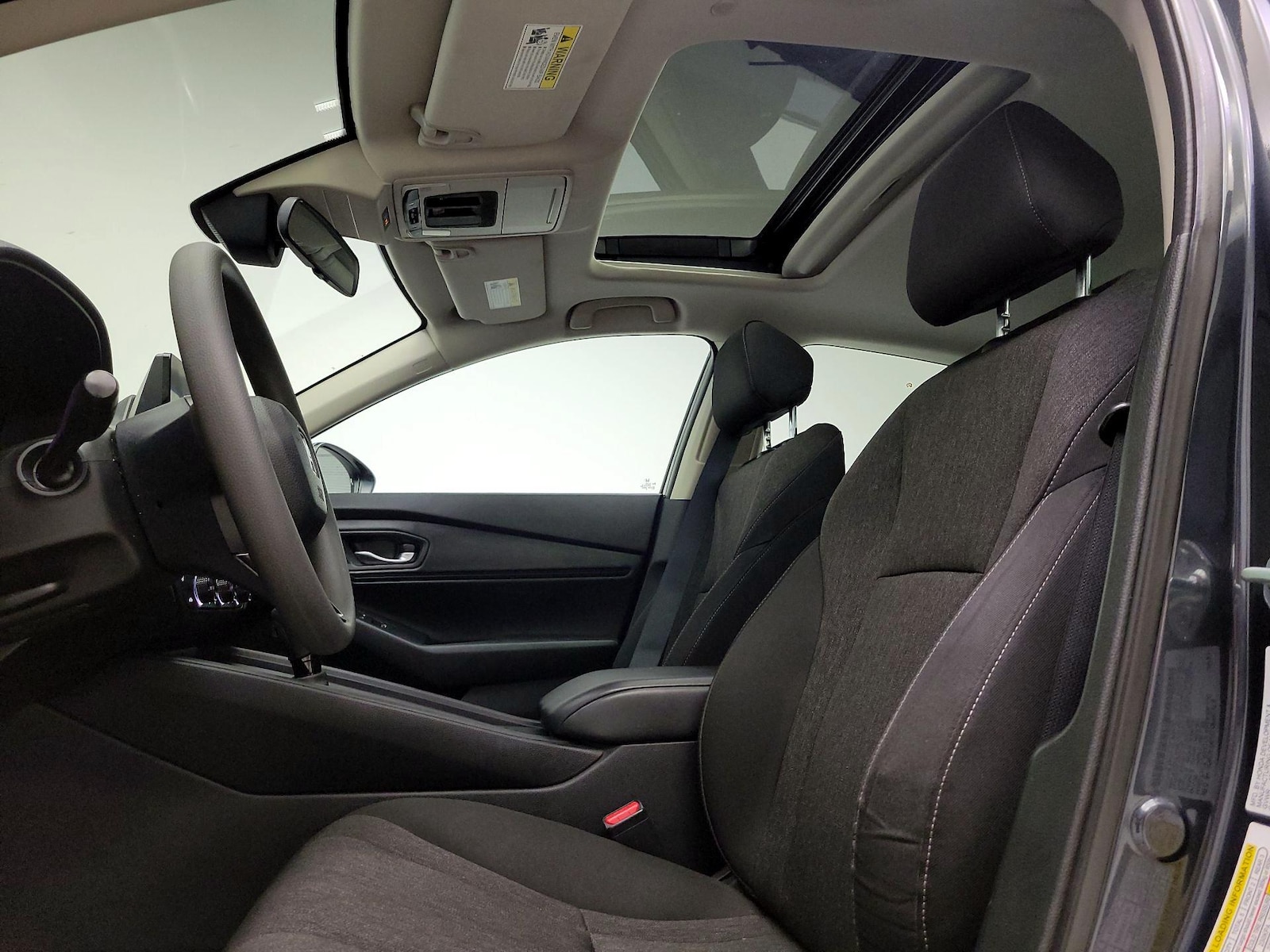 Sunroof(s) & Overhead Airbags
