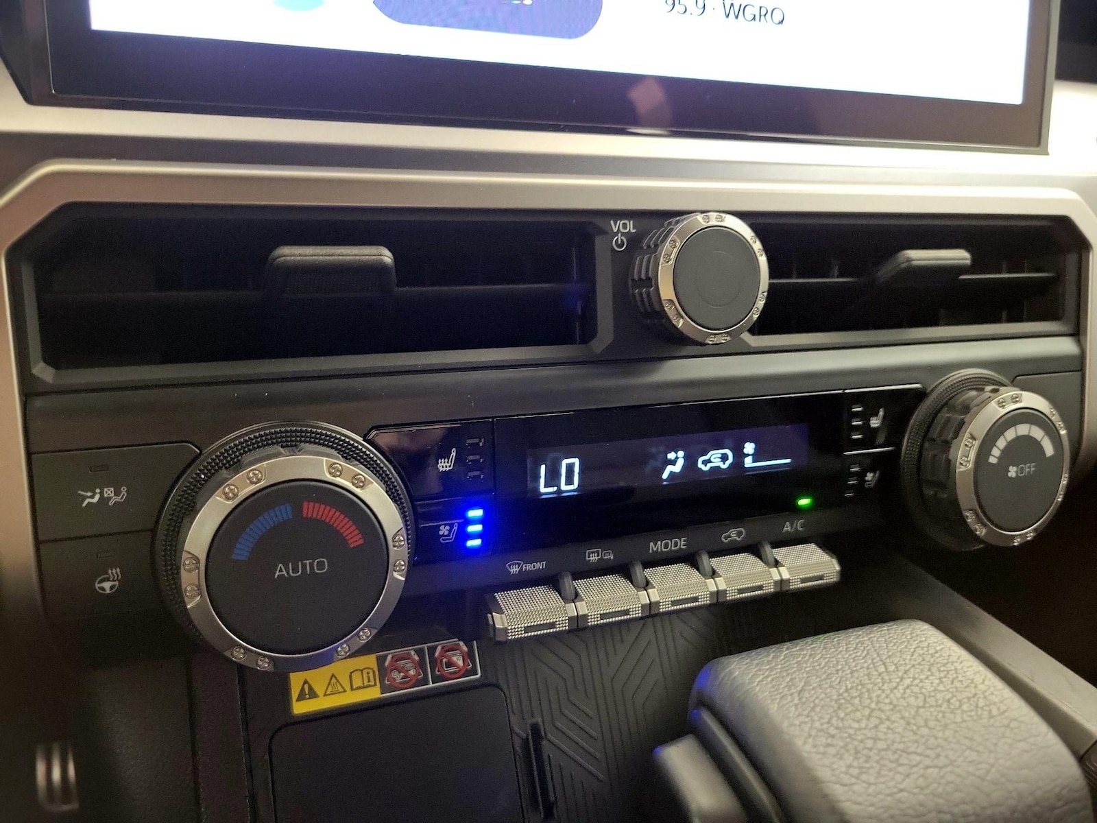 2025 Toyota 4Runner TRD Sport - Photo 17