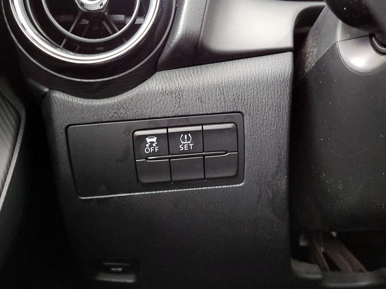 2018 Toyota Yaris iA Base - Photo 14