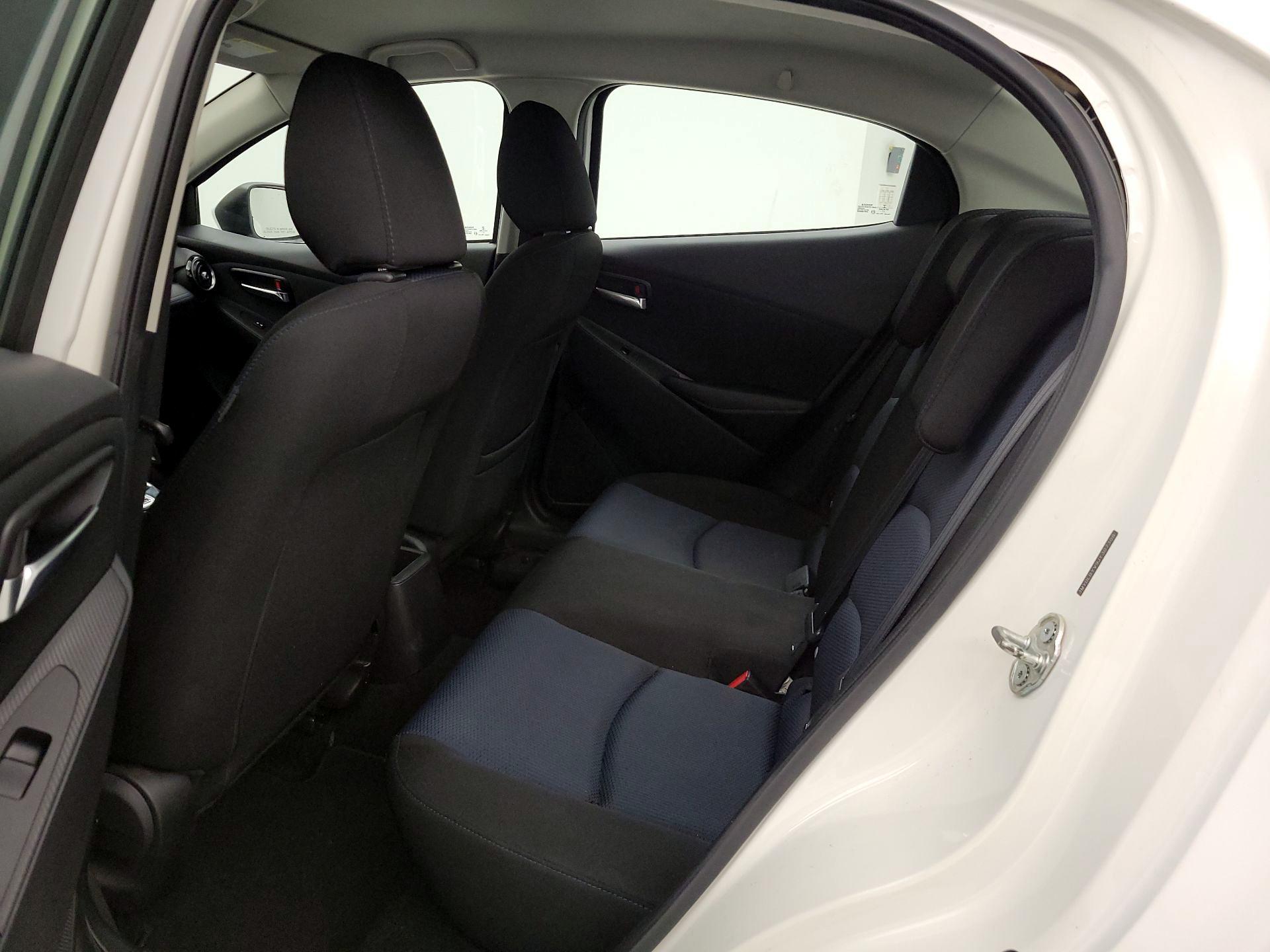 Thumbnail: 2018 Toyota Yaris iA - 19