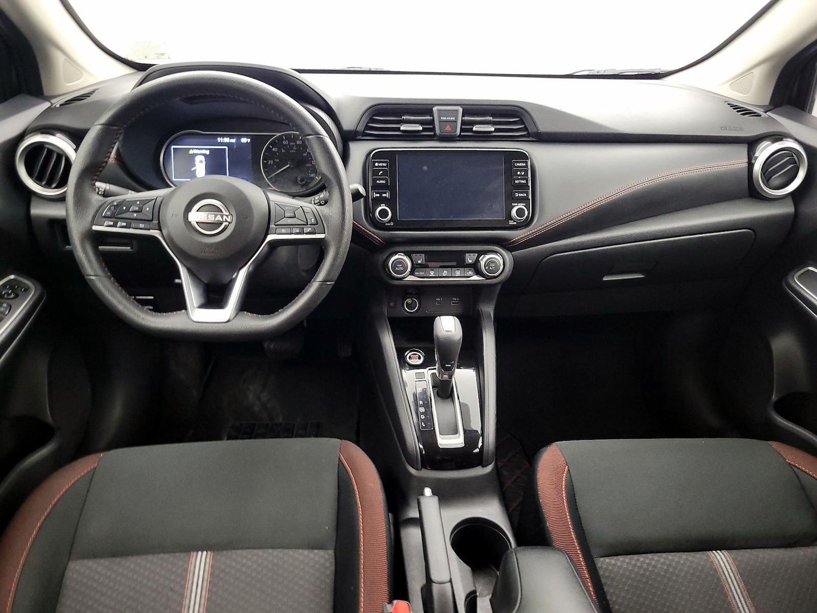 2024 Nissan Versa Sedan SR - Photo 10