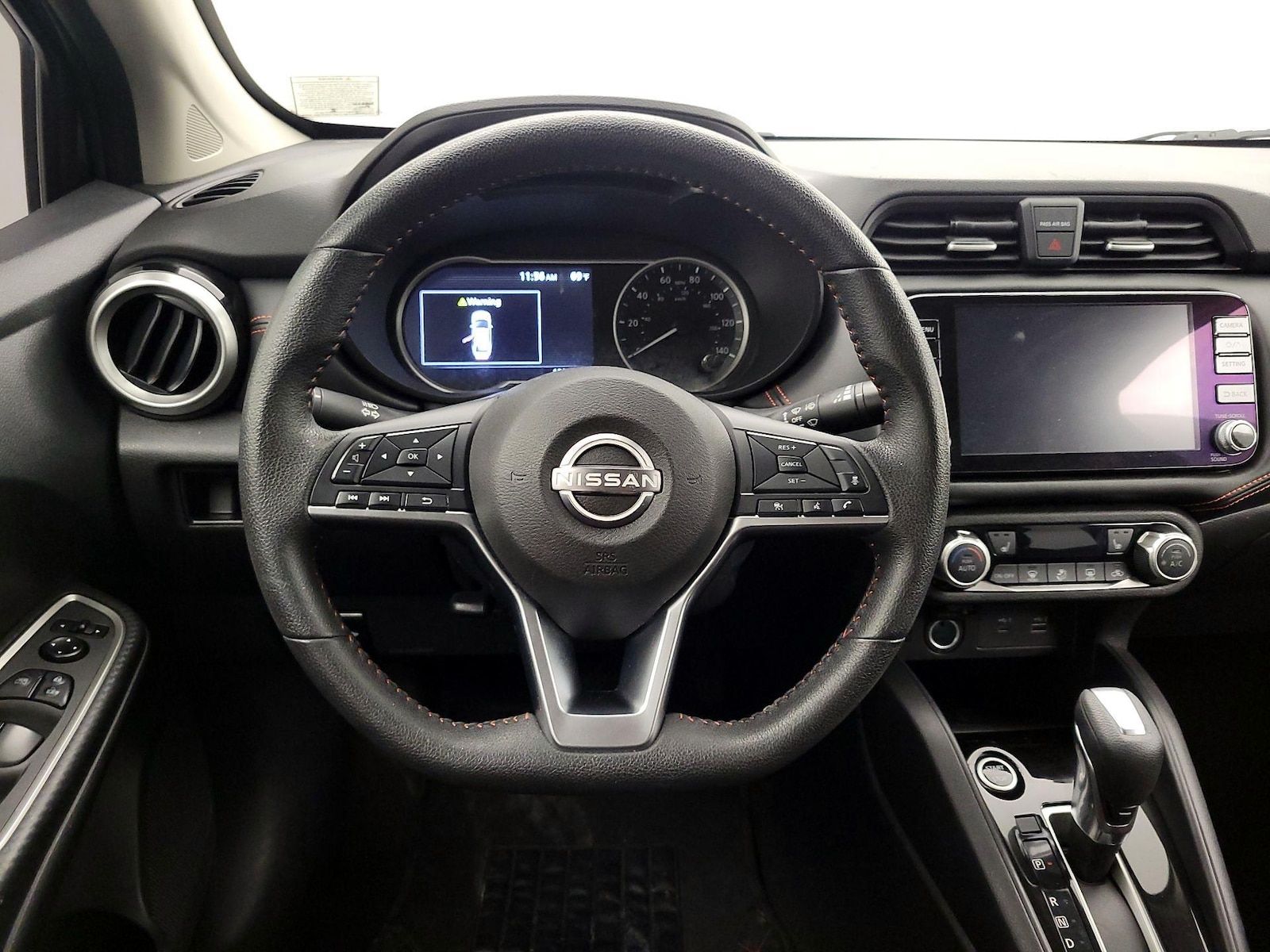2024 Nissan Versa Sedan SR - Photo 11