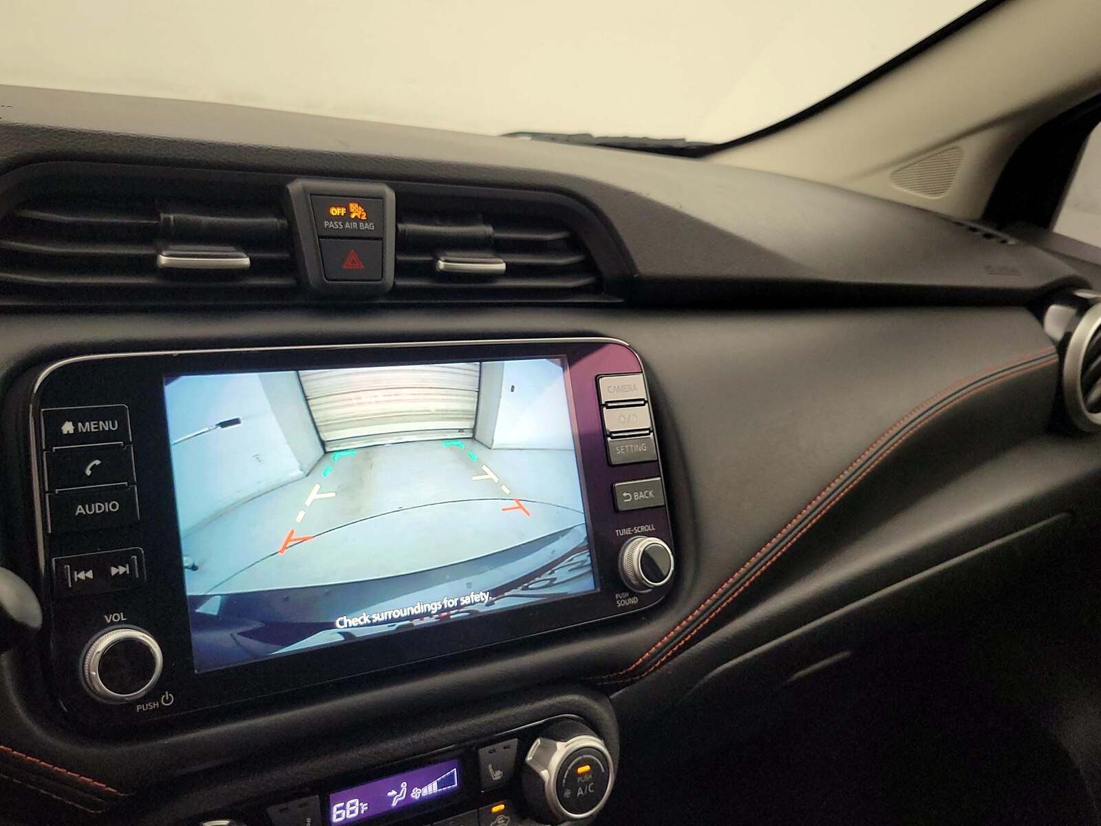 2024 Nissan Versa Sedan SR - Photo 14