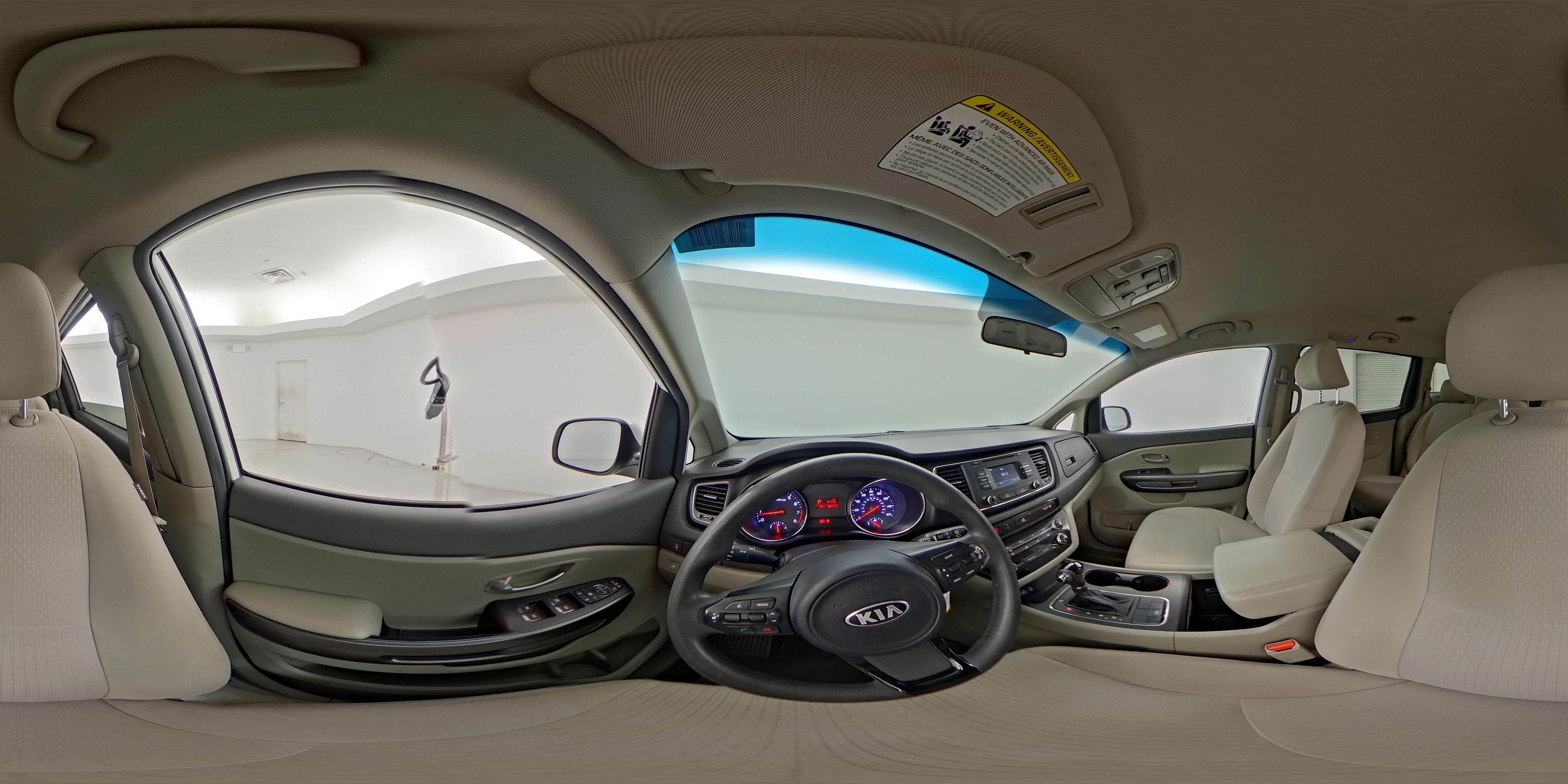 2017 Kia Sedona LX - Photo 28