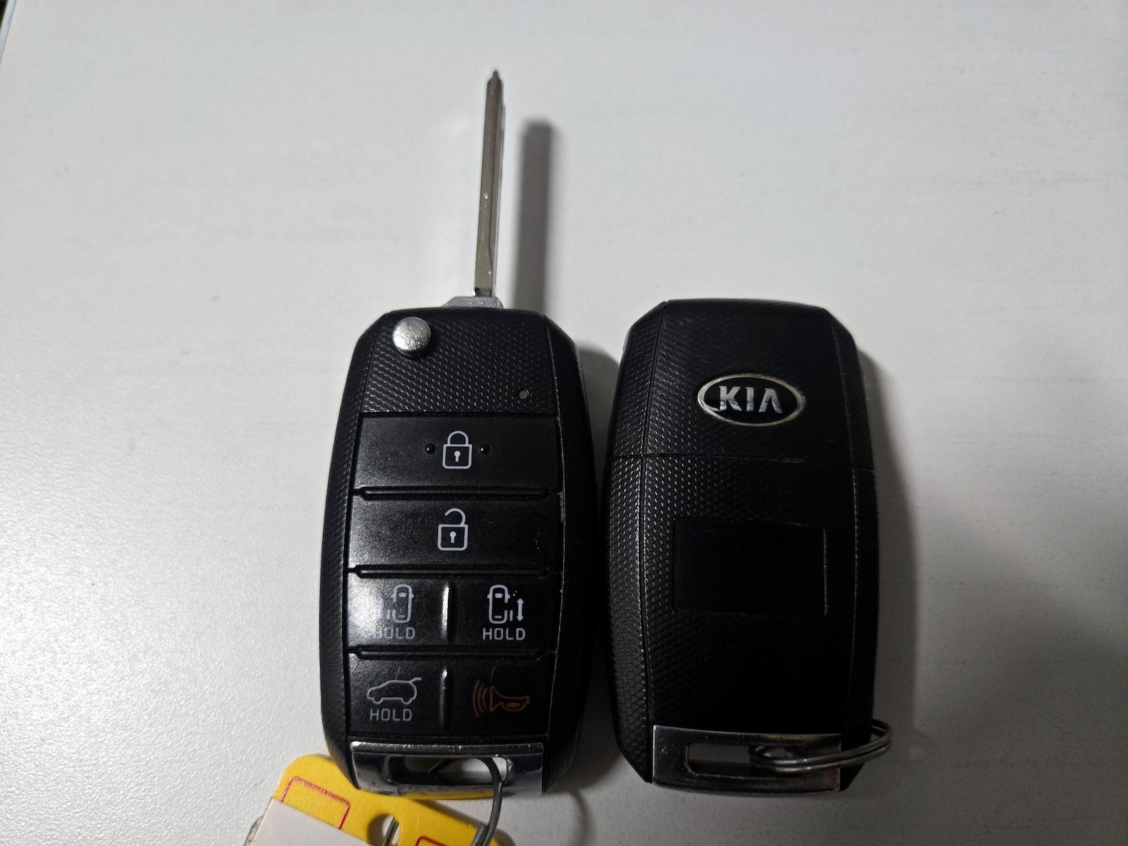 2017 Kia Sedona LX - Photo 25