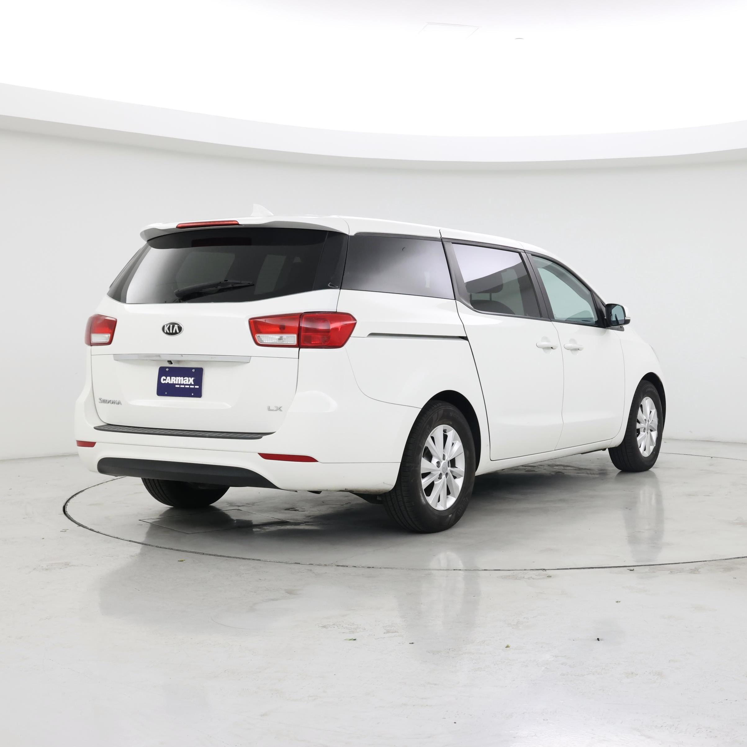 Thumbnail: 2017 Kia Sedona - 8