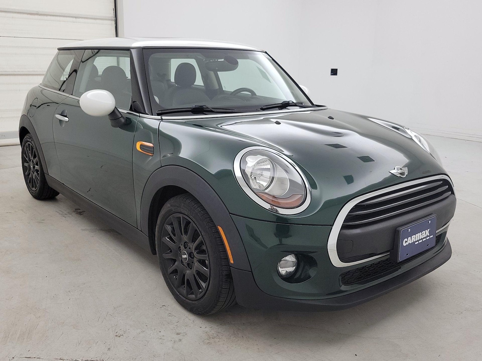 2017 MINI Cooper Base