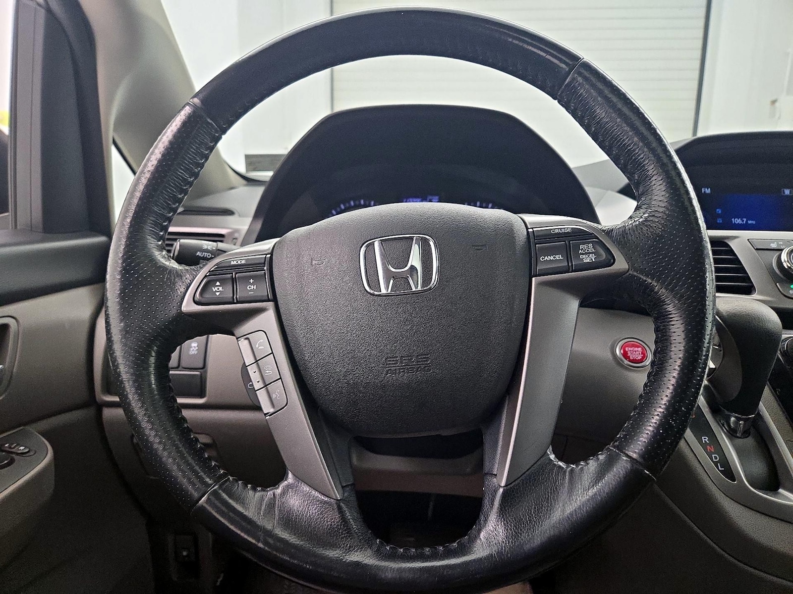 2017 Honda Odyssey EX-L - Photo 11