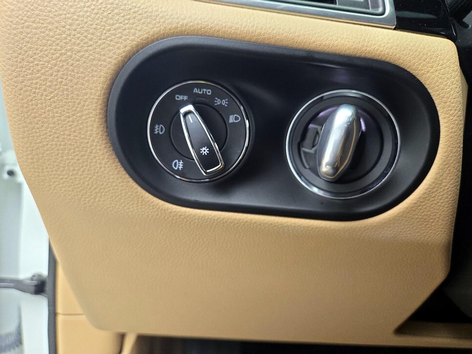 2018 Porsche Macan Base - Photo 14