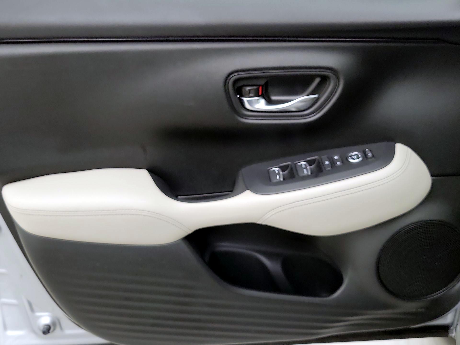 Thumbnail: 2024 Honda HR-V - 12