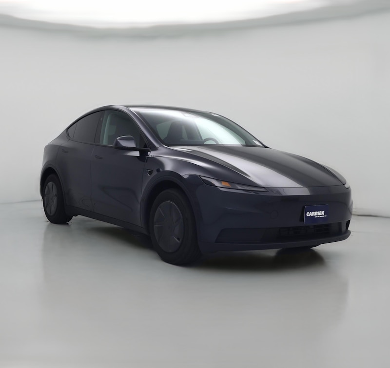 2026 Tesla Model Y Standard