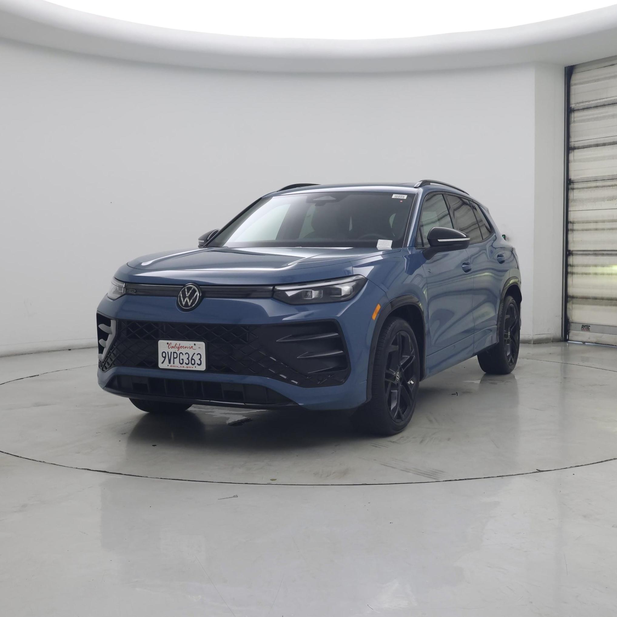 Thumbnail: 2025 Volkswagen Tiguan - 4