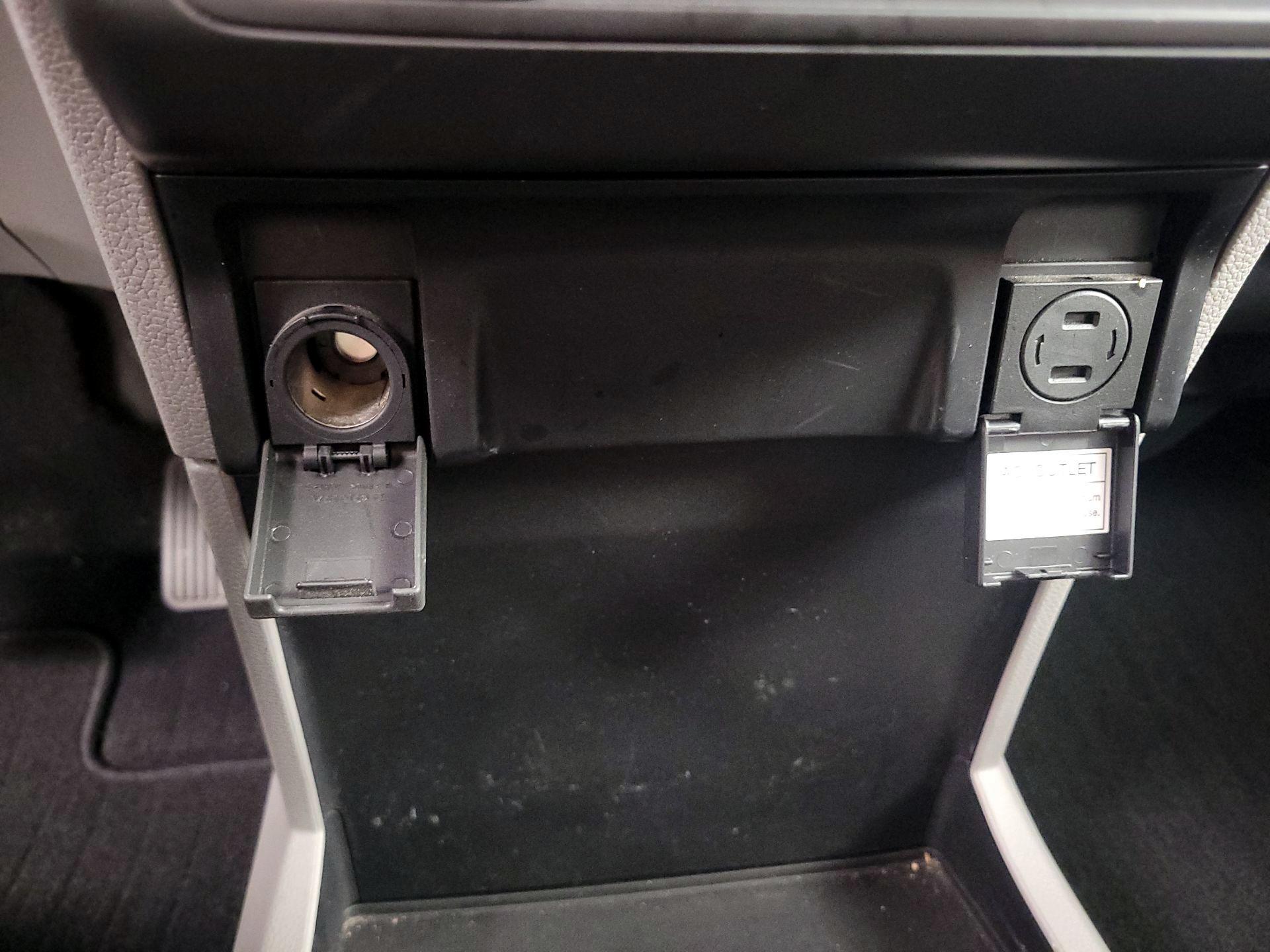 Thumbnail: 2019 Honda Odyssey - 18