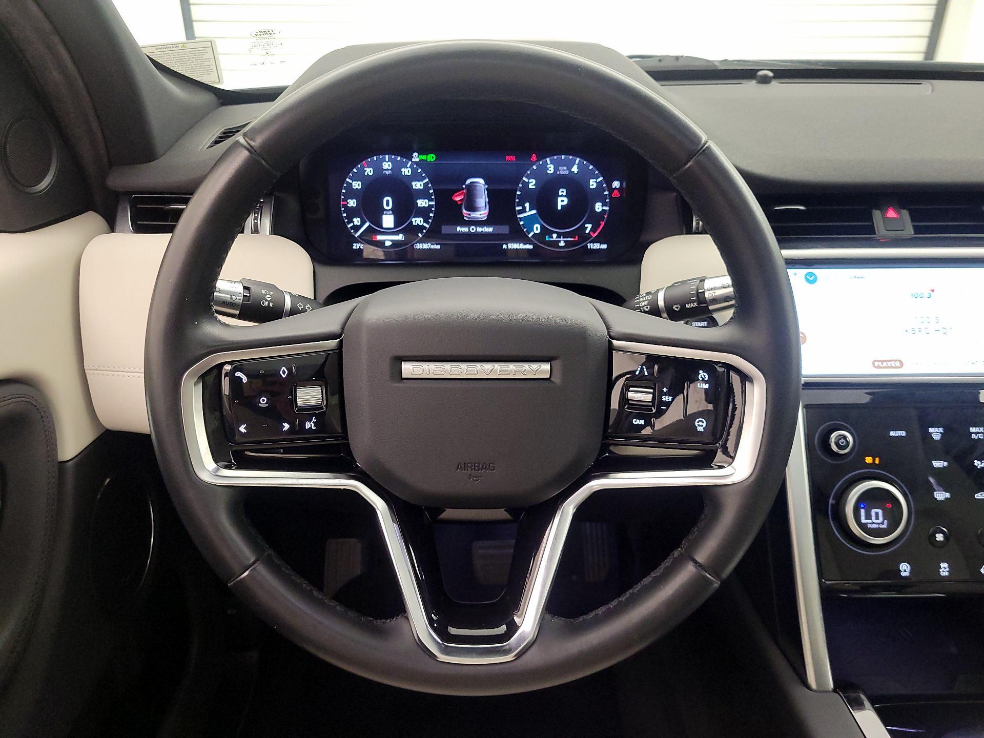 Thumbnail: 2021 Land Rover Discovery Sport - 10