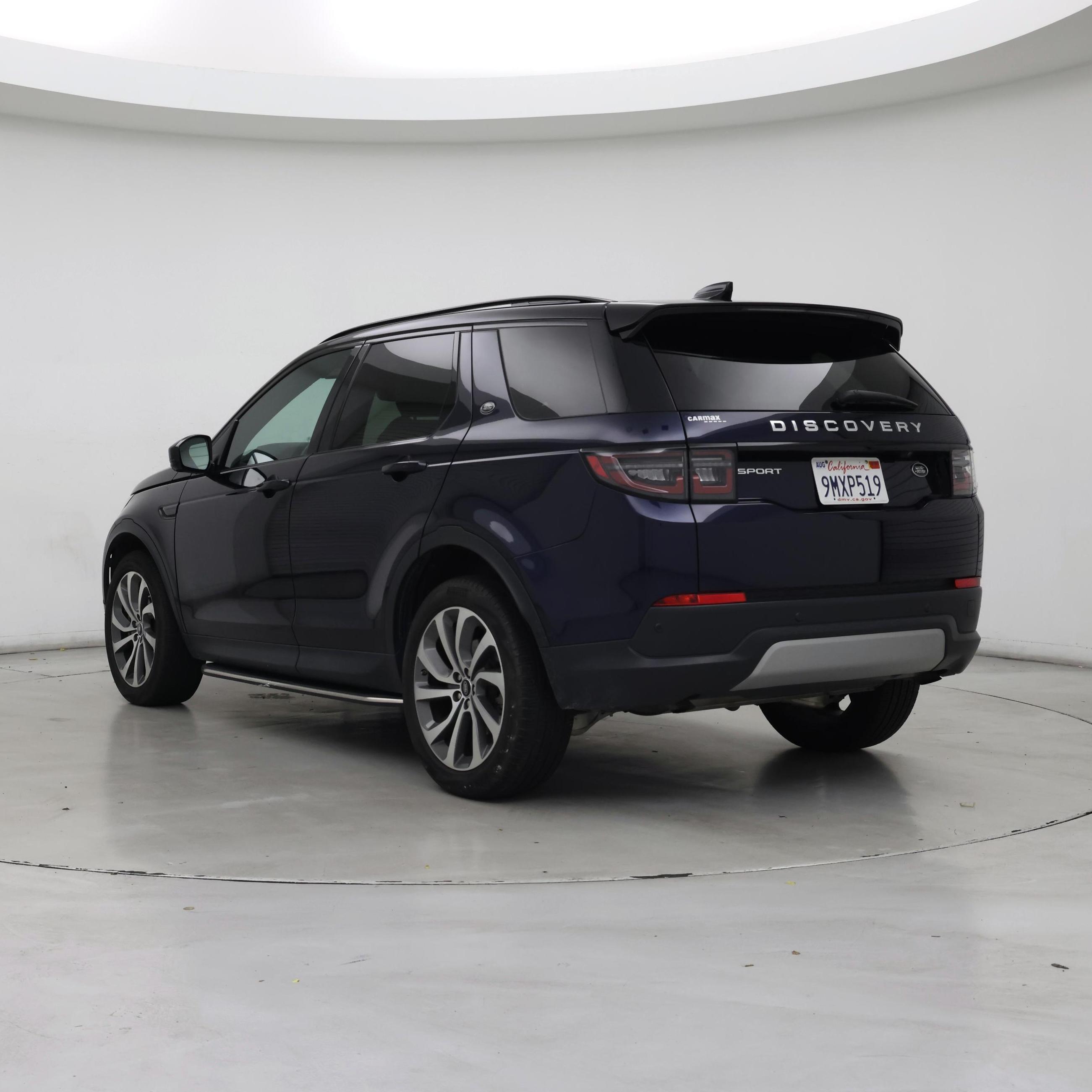 Thumbnail: 2021 Land Rover Discovery Sport - 2