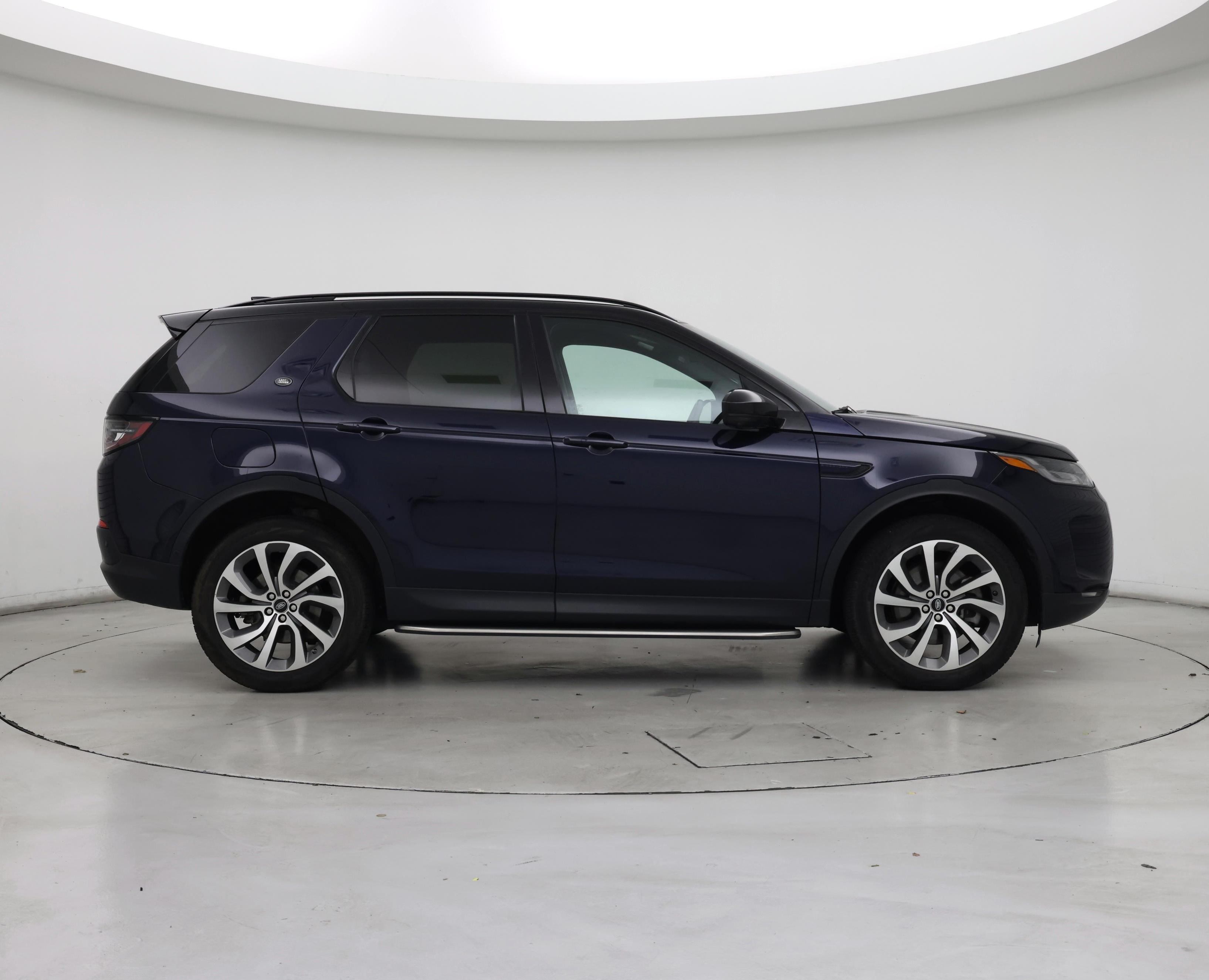 Thumbnail: 2021 Land Rover Discovery Sport - 7