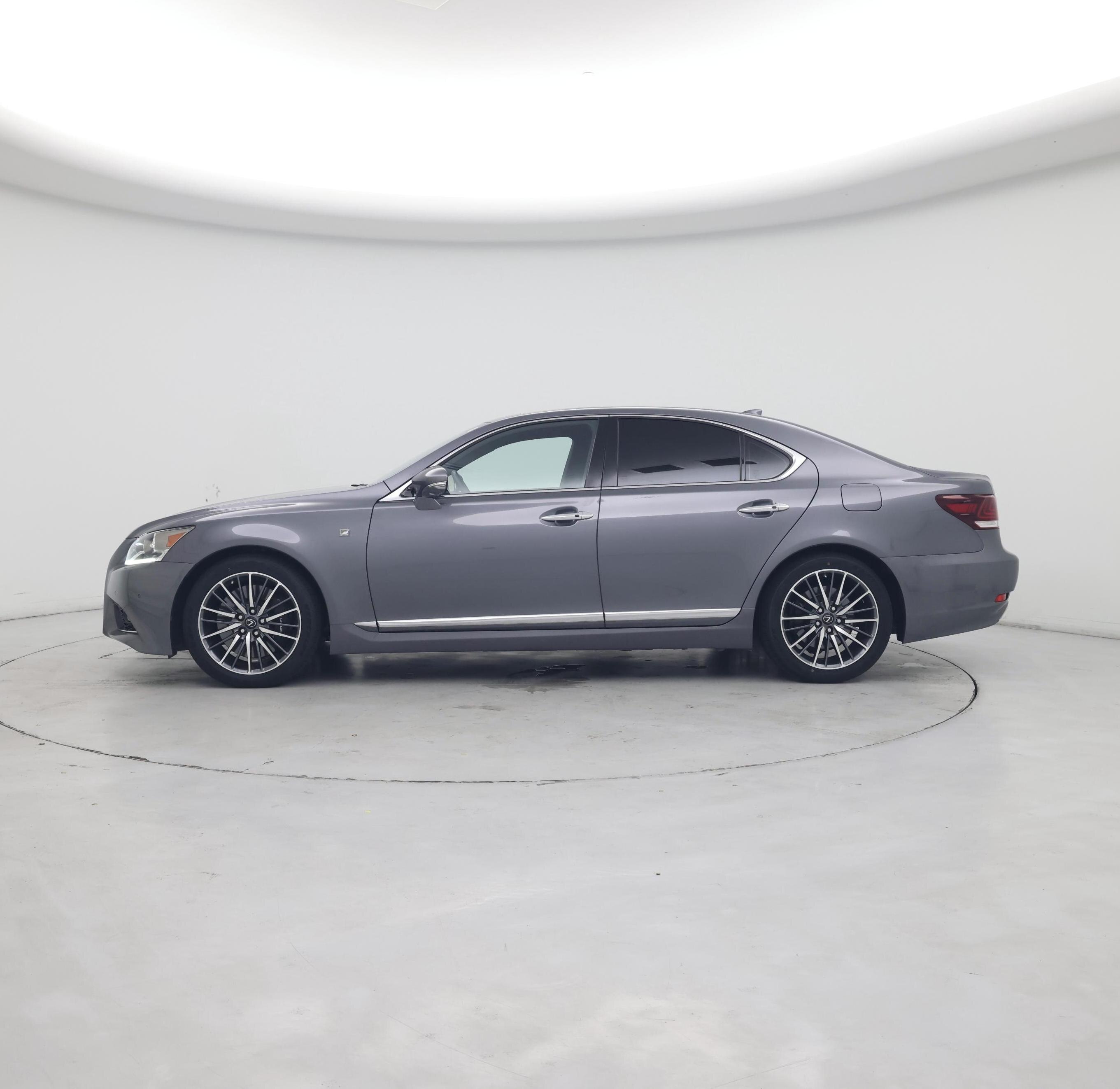 Thumbnail: 2016 Lexus LS - 3