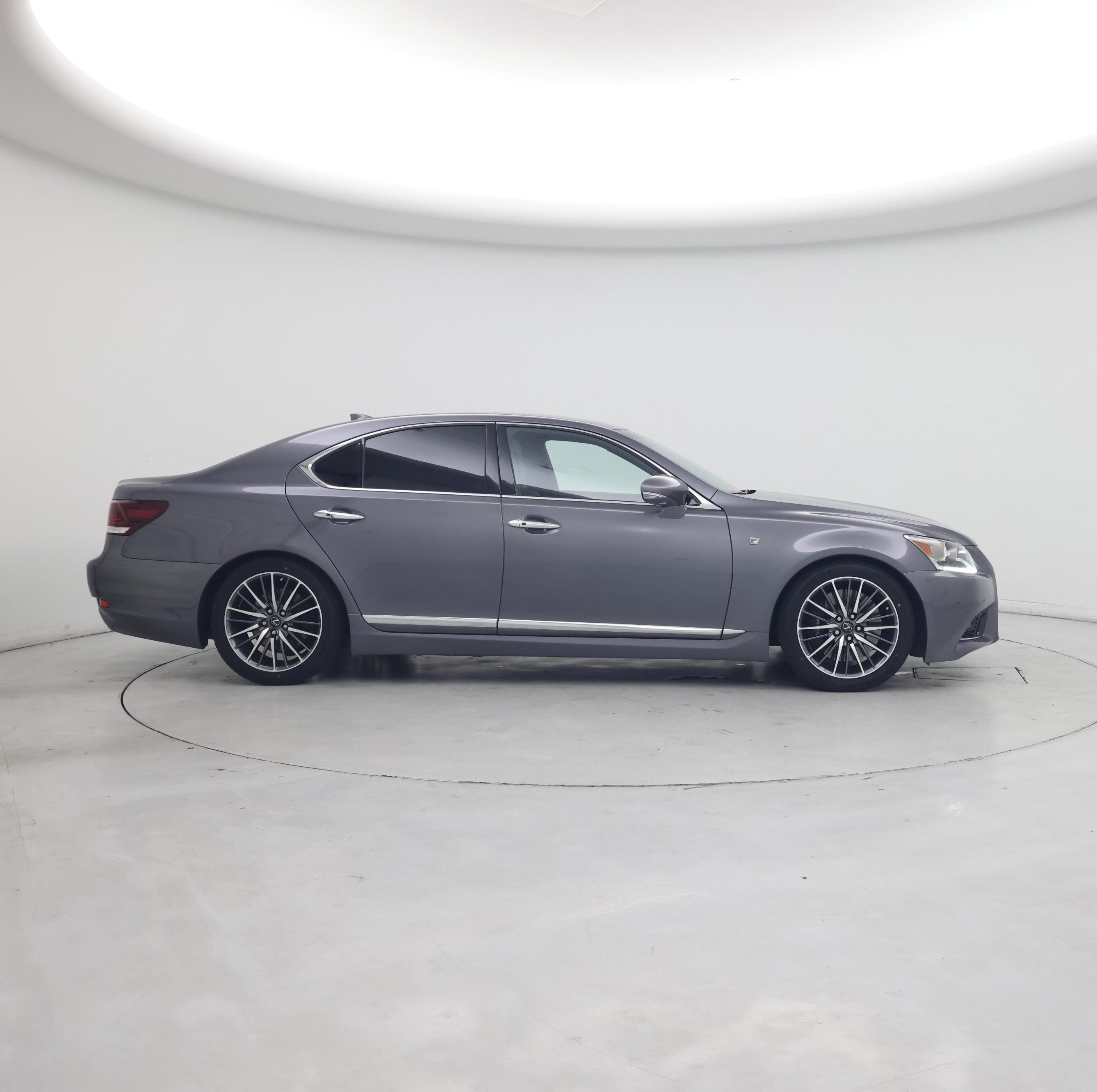 Thumbnail: 2016 Lexus LS - 7