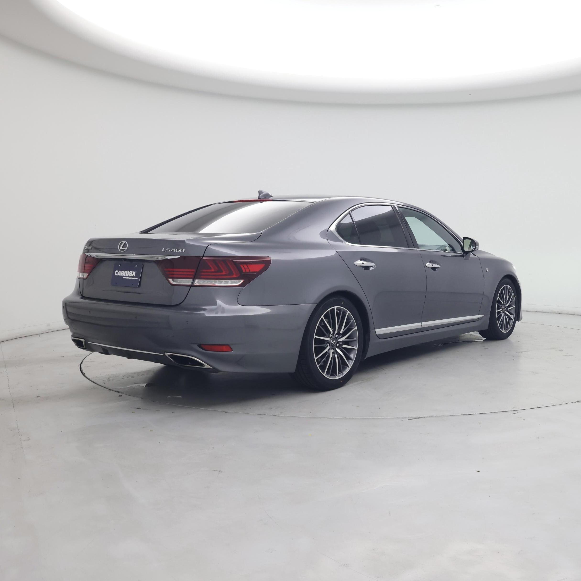 Thumbnail: 2016 Lexus LS - 8